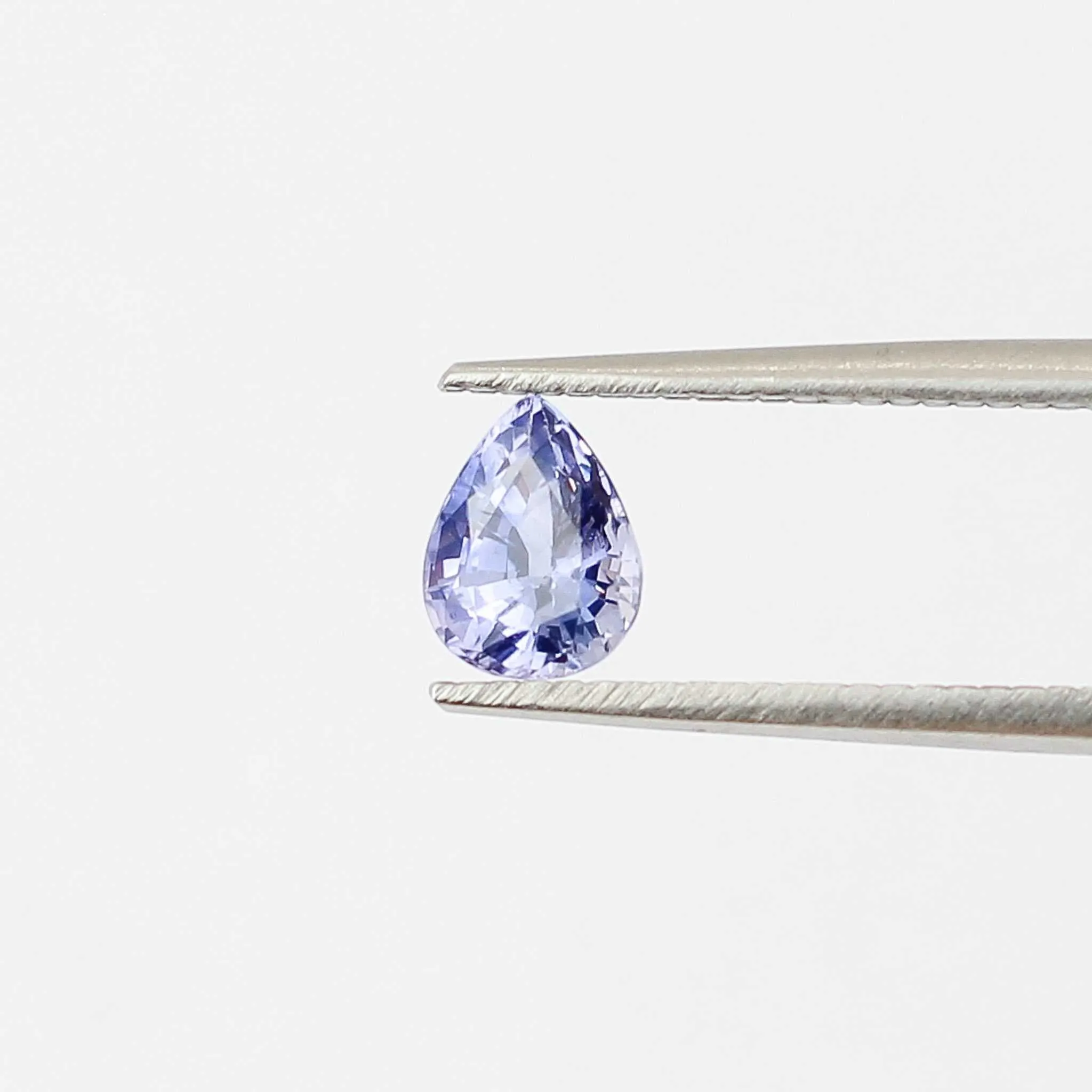 1.0 carat Pear-shaped Purple Sapphire