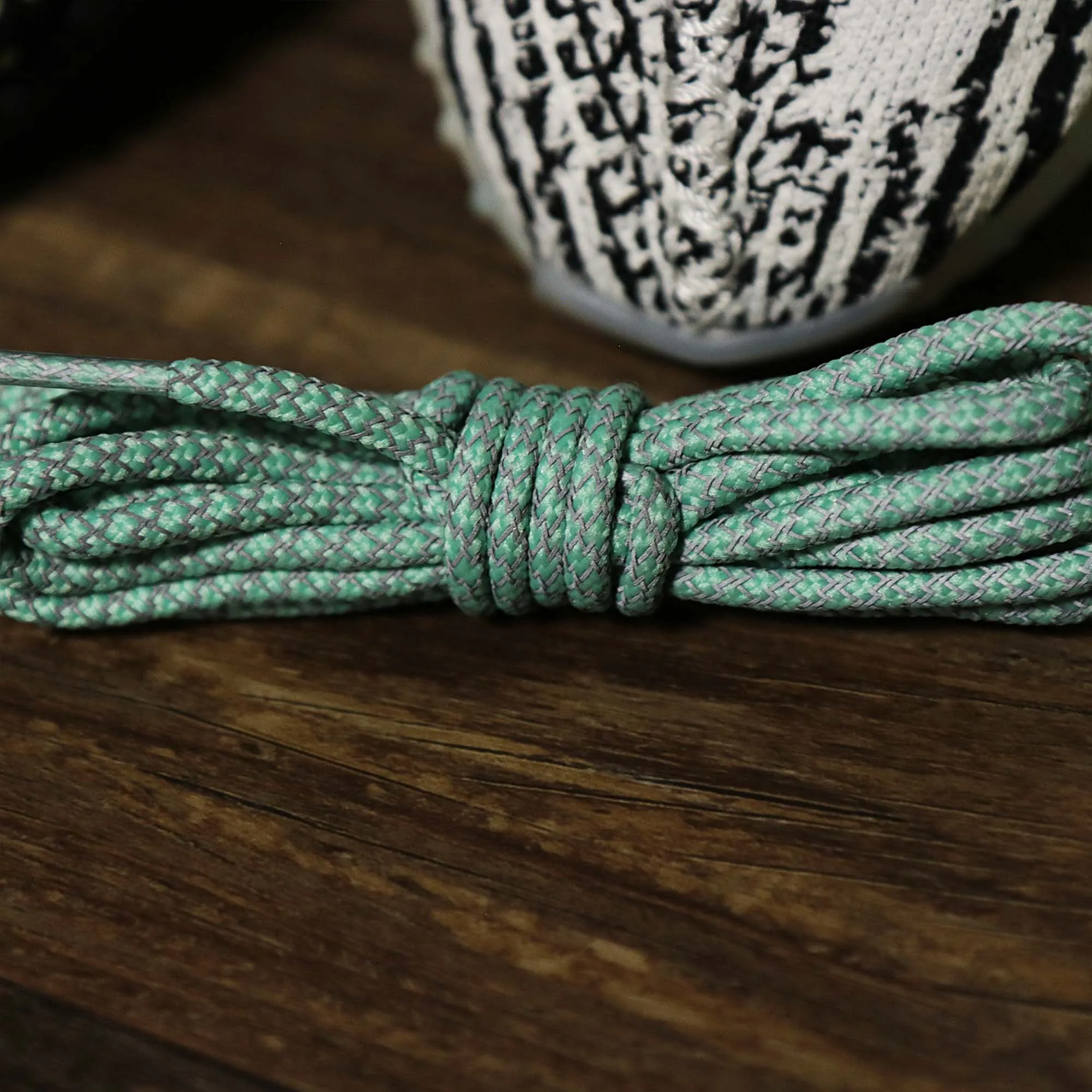 3M Reflective Turquoise Solid Shoelaces + Turquoise Aglets | 120cm Capswag