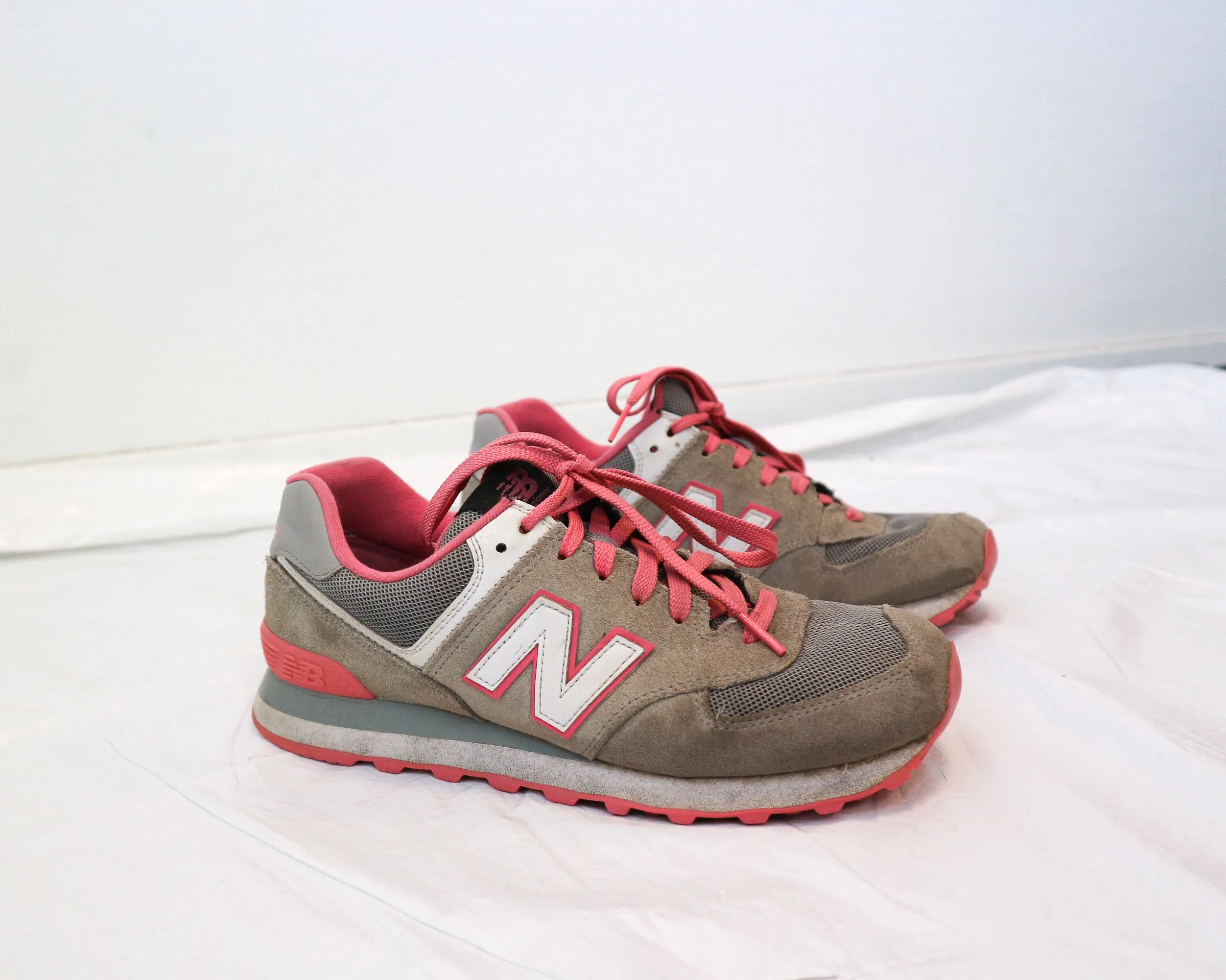 40.5 New Balance Sneakers