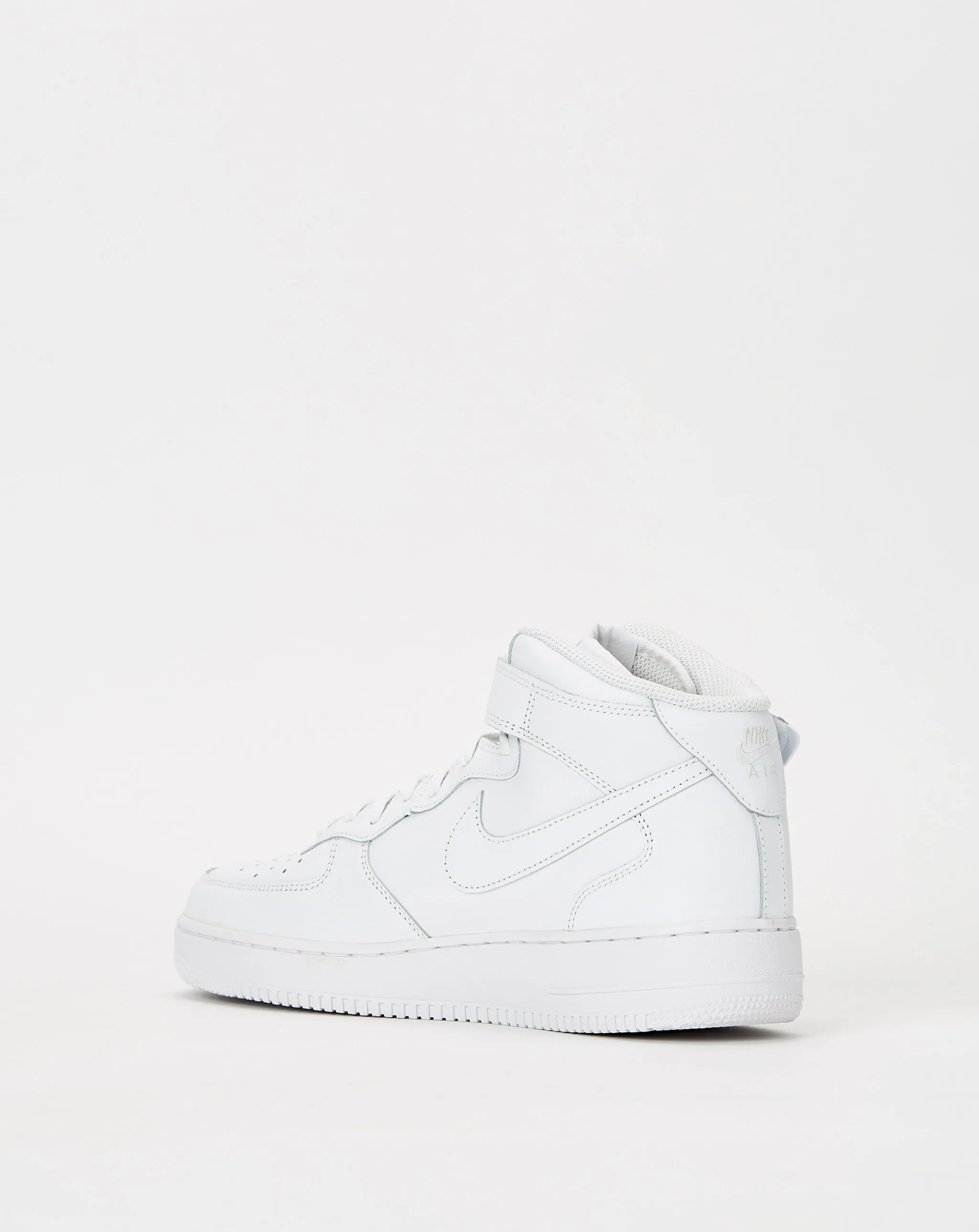 Air Force 1 Mid '07 sneakers on sale.