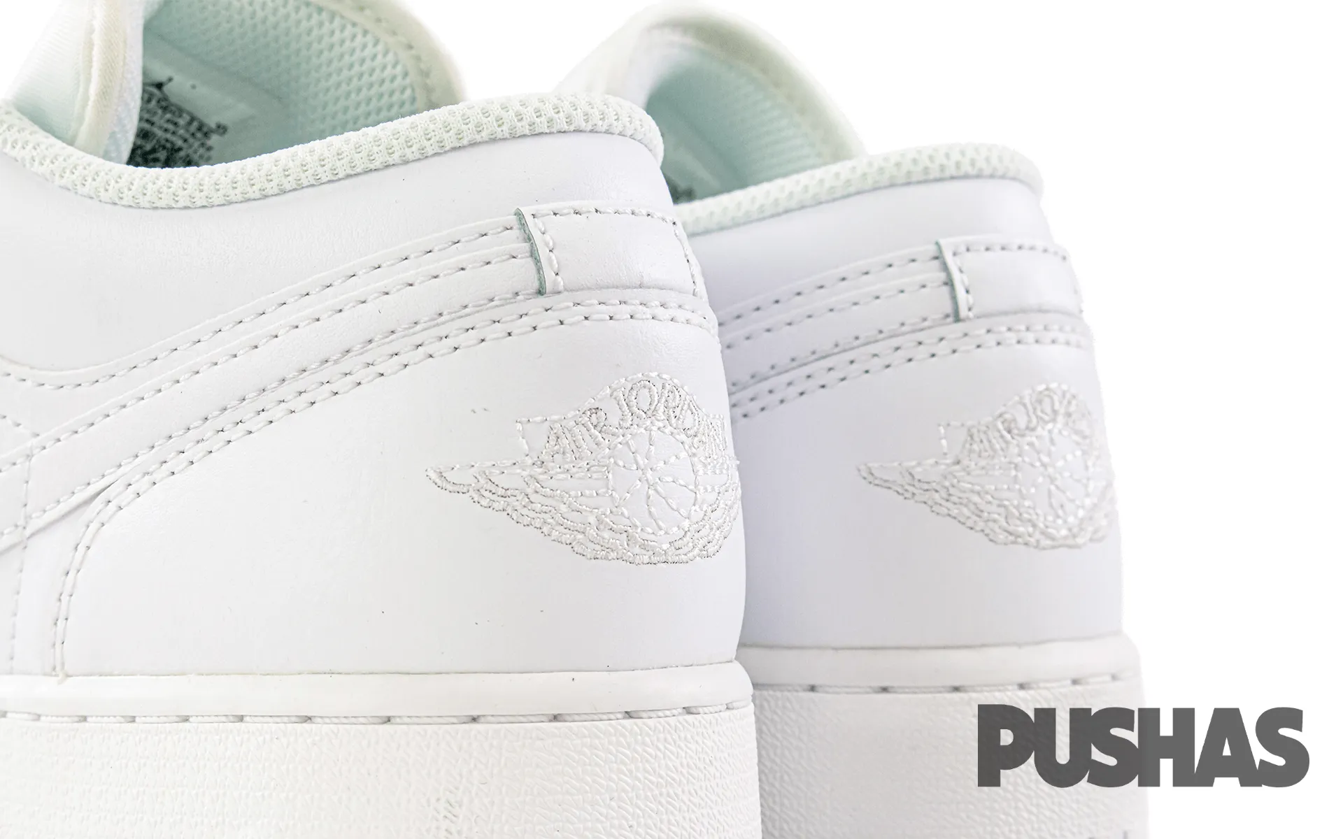 Air Jordan 1 Low GS 'Triple White' 2023 - Refurbished