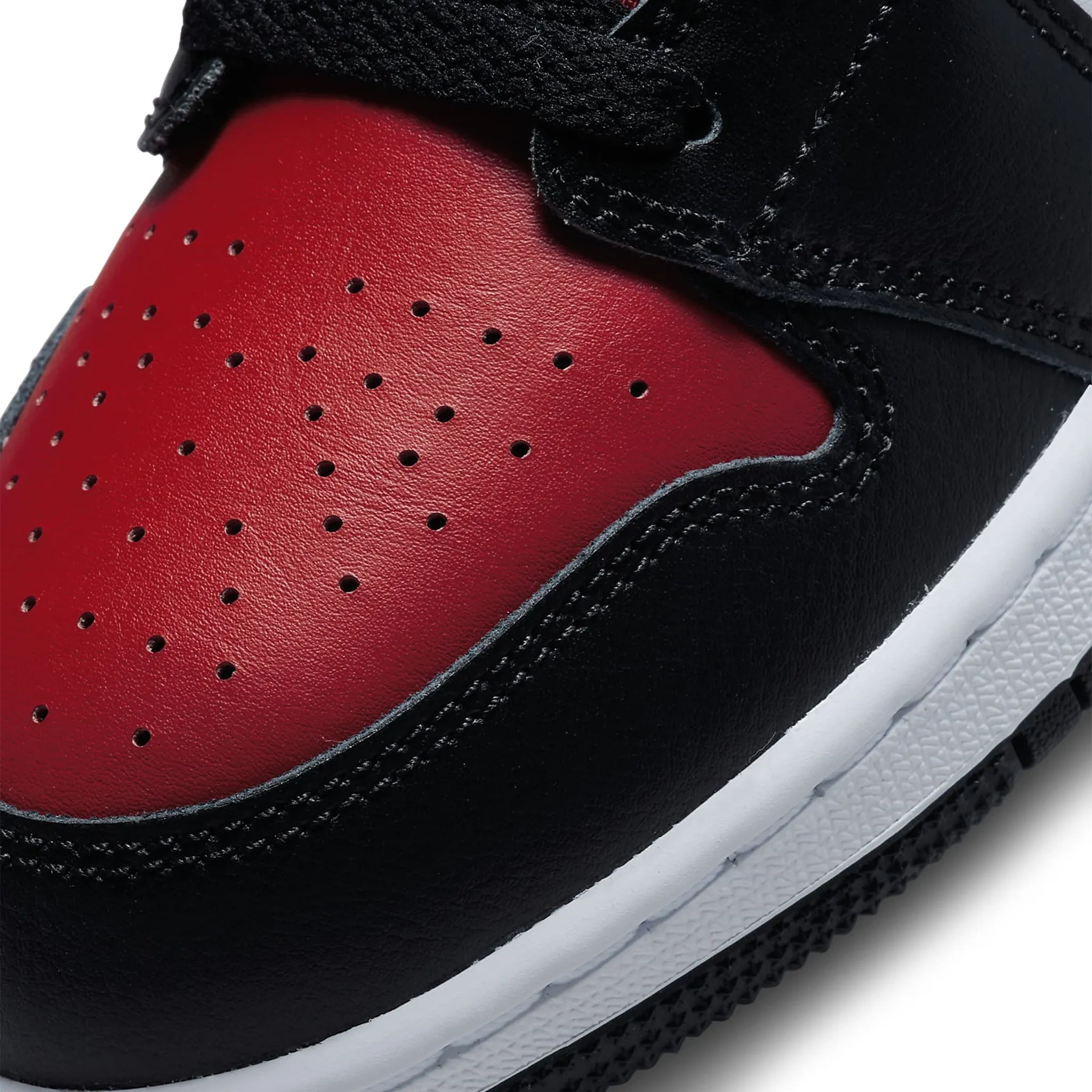 Air Jordan 1 Mid Black Fire Red (Grade School)