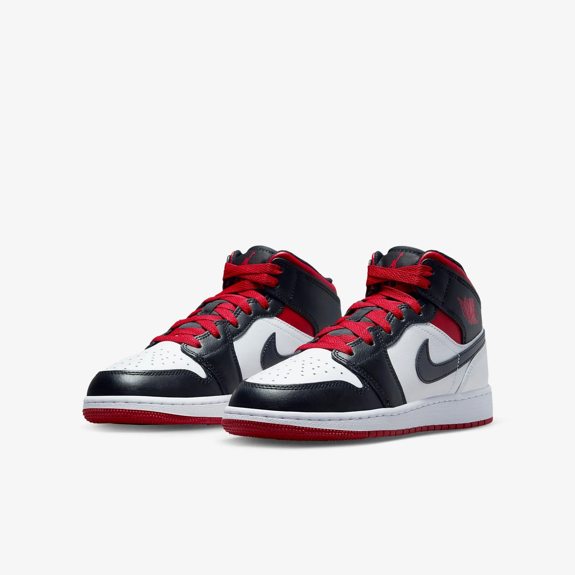 Air Jordan 1 Mid Gym Red Black Toe 2023 DQ8423-106