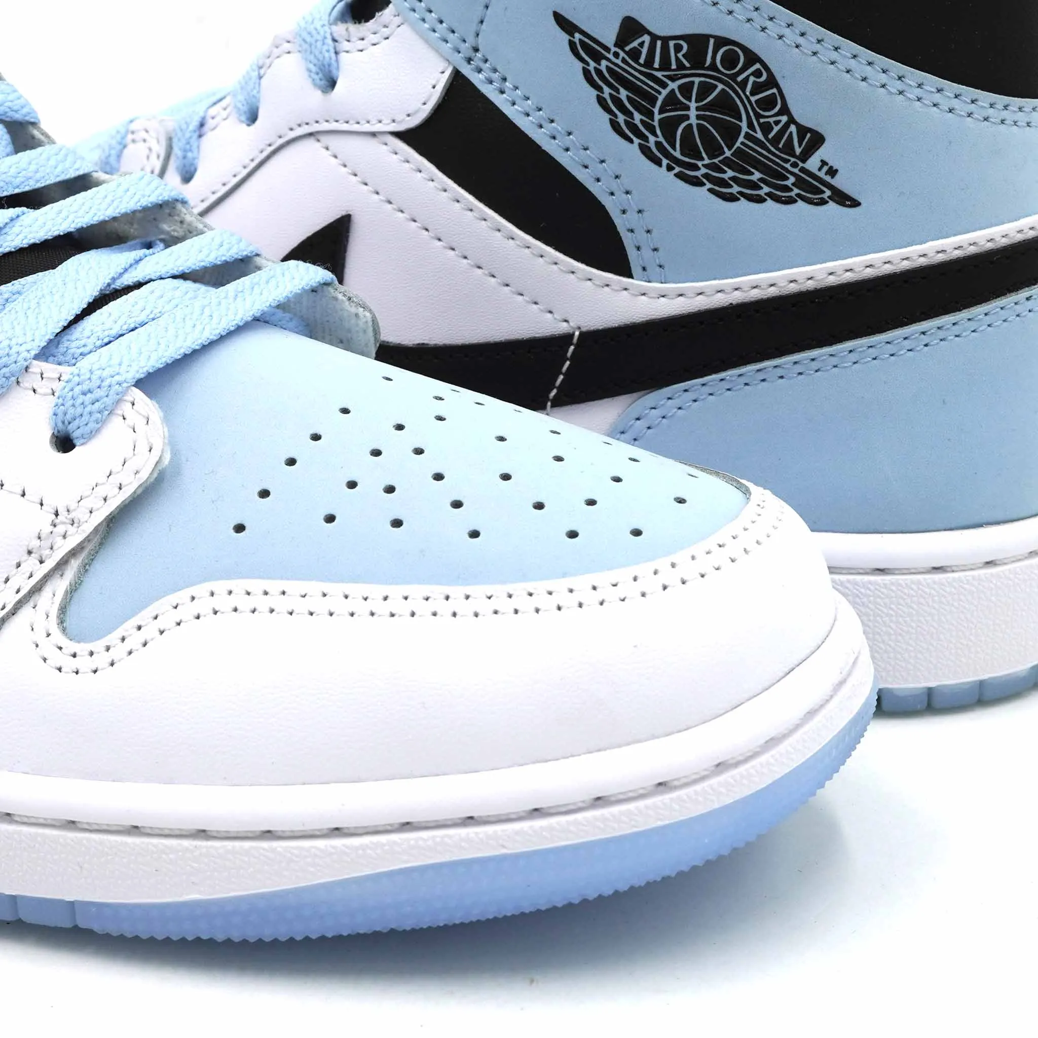 Air Jordan 1 Mid Ice Blue 2023