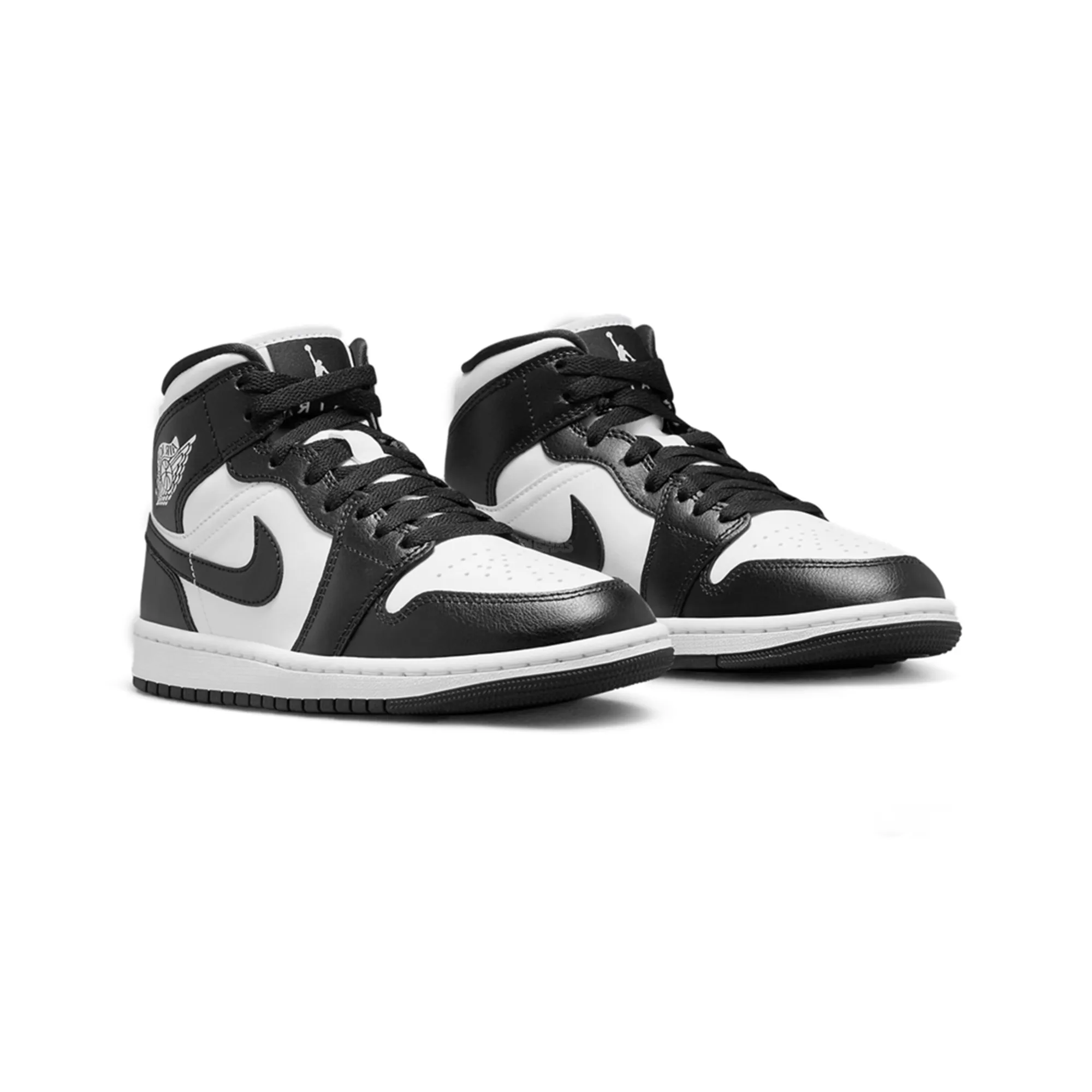 Air Jordan 1 Mid 'Panda' Women's sneakers 2023.