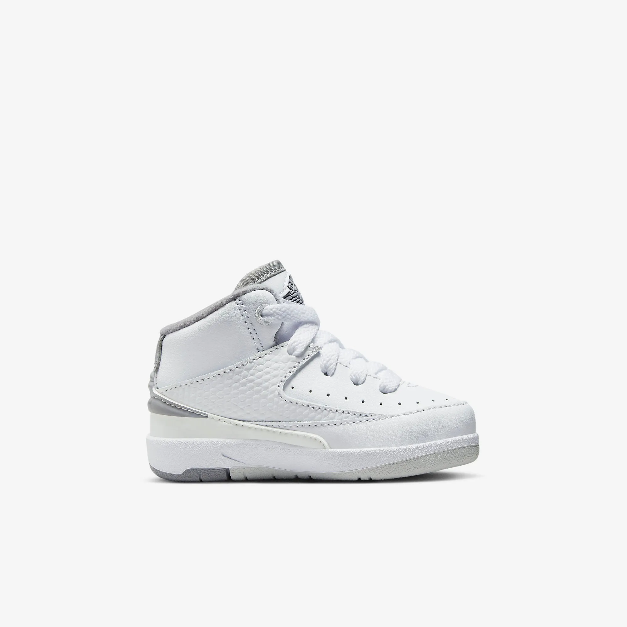 Air Jordan 2 Retro Cement Grey 2023 DQ8563-100