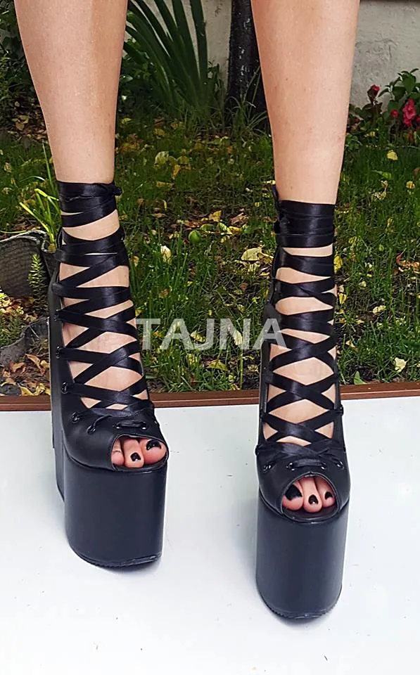 Black Lace Up Platform Wedges with 20 cm High Heels