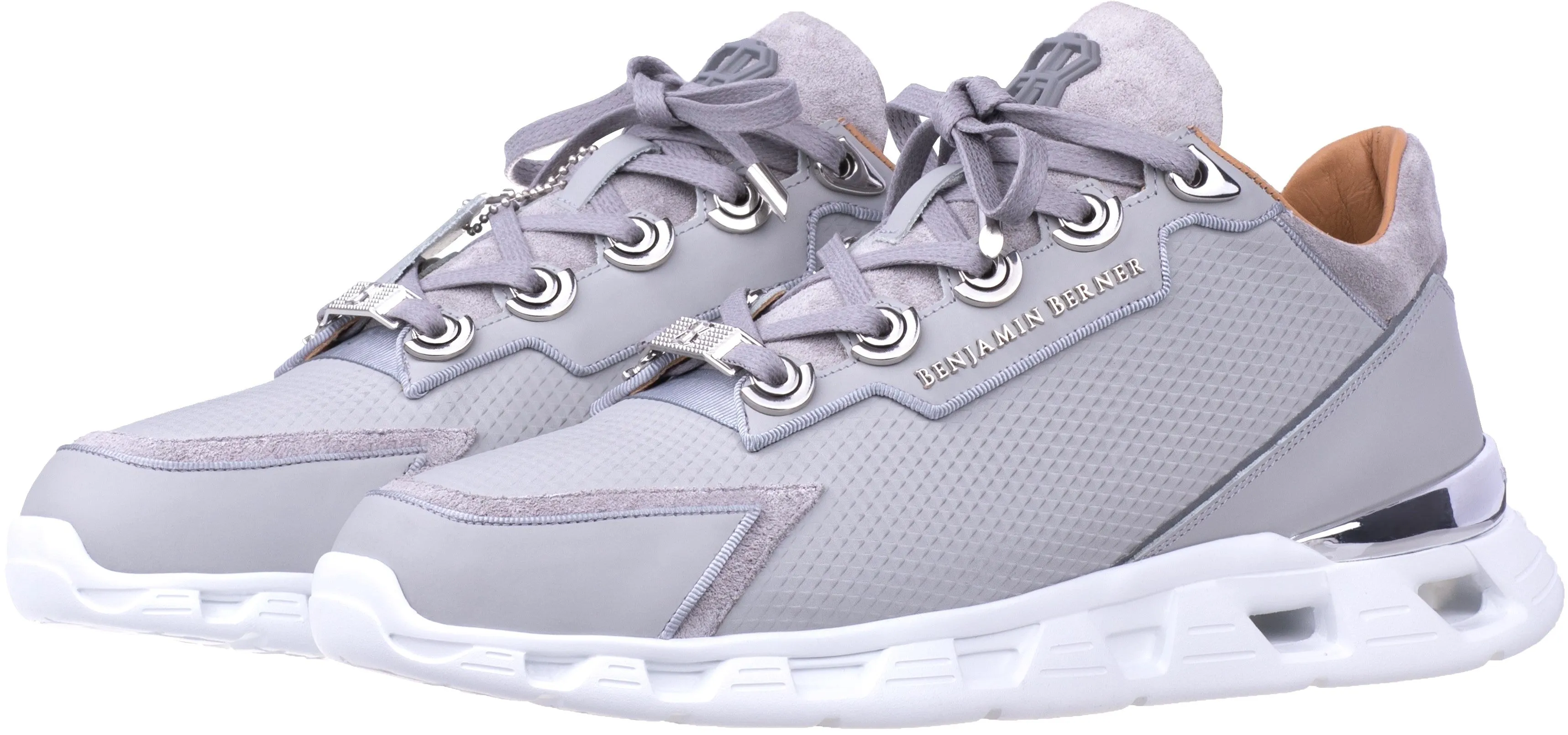 BNJ Razor High-Tech Runner - Ice Grey, Triangle Embossed Matt Nappa.