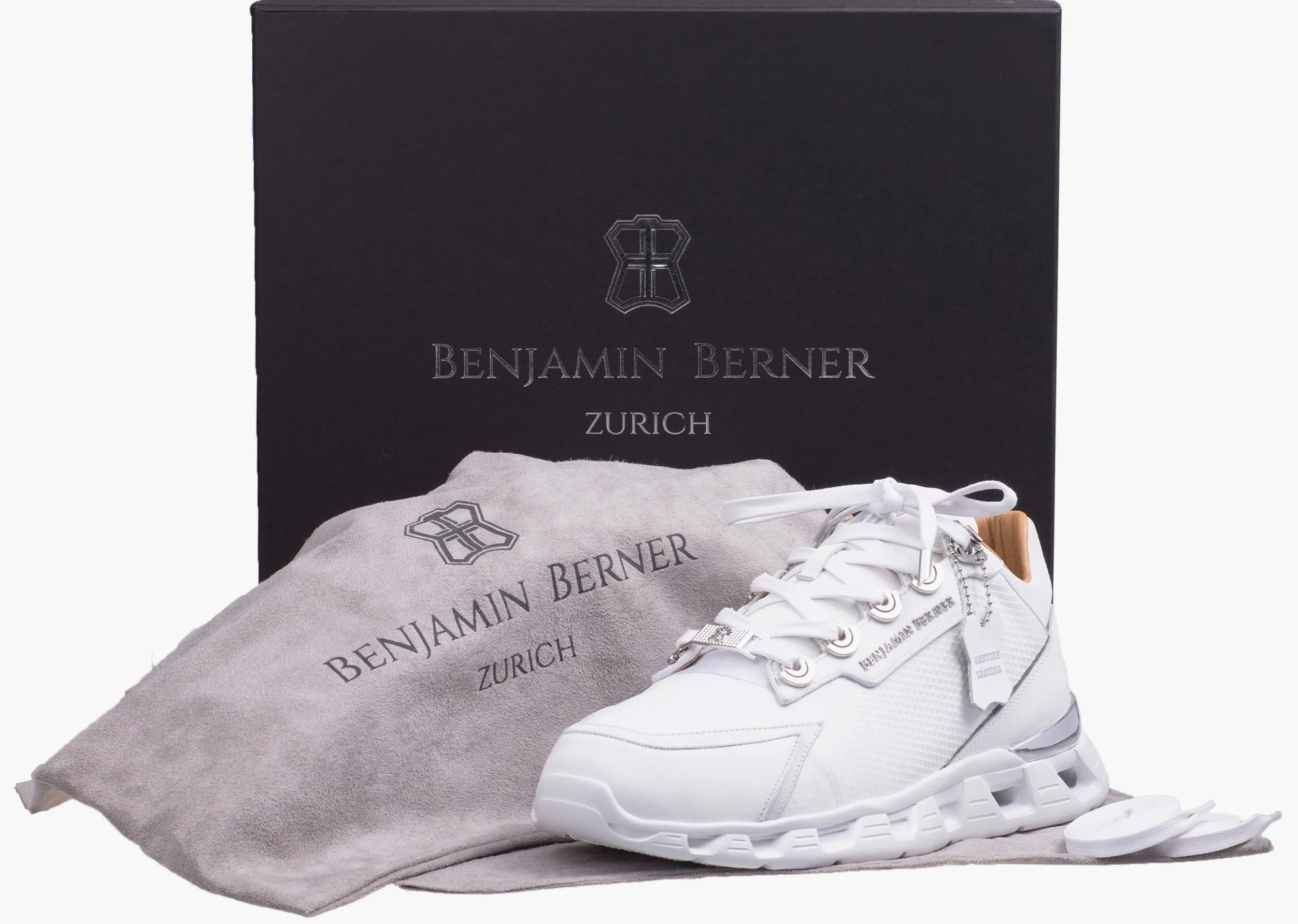 BNJ Razor High-Tech Runner, White Triangle Embossed Nappa - Buy Now.