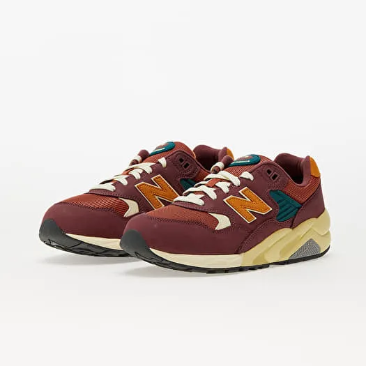 Brown New Balance MT580KDA