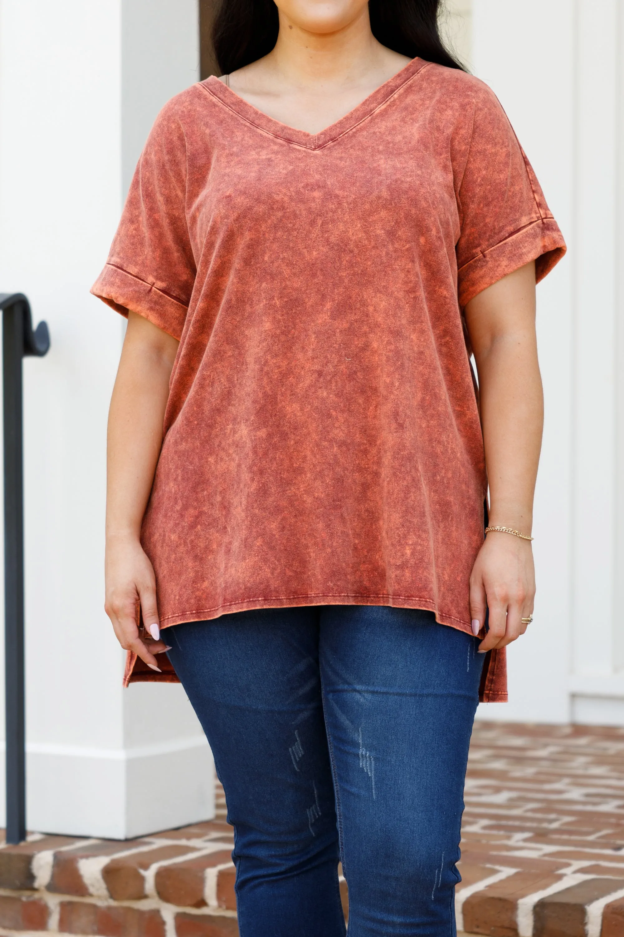 Comfy Travel Top, Neon Brick Mineral Wash