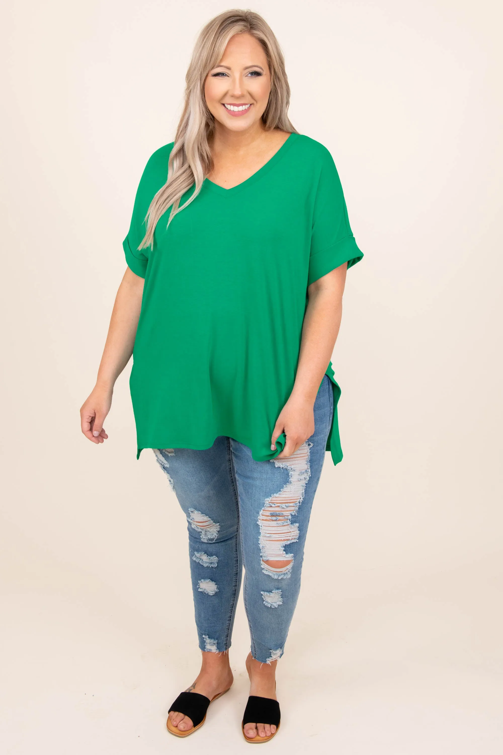 Comfy Travels Top in Kelly Green