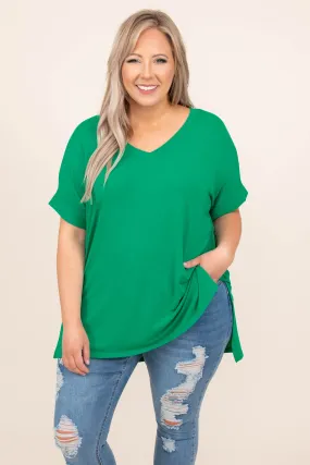 Comfy Travels Top in Kelly Green