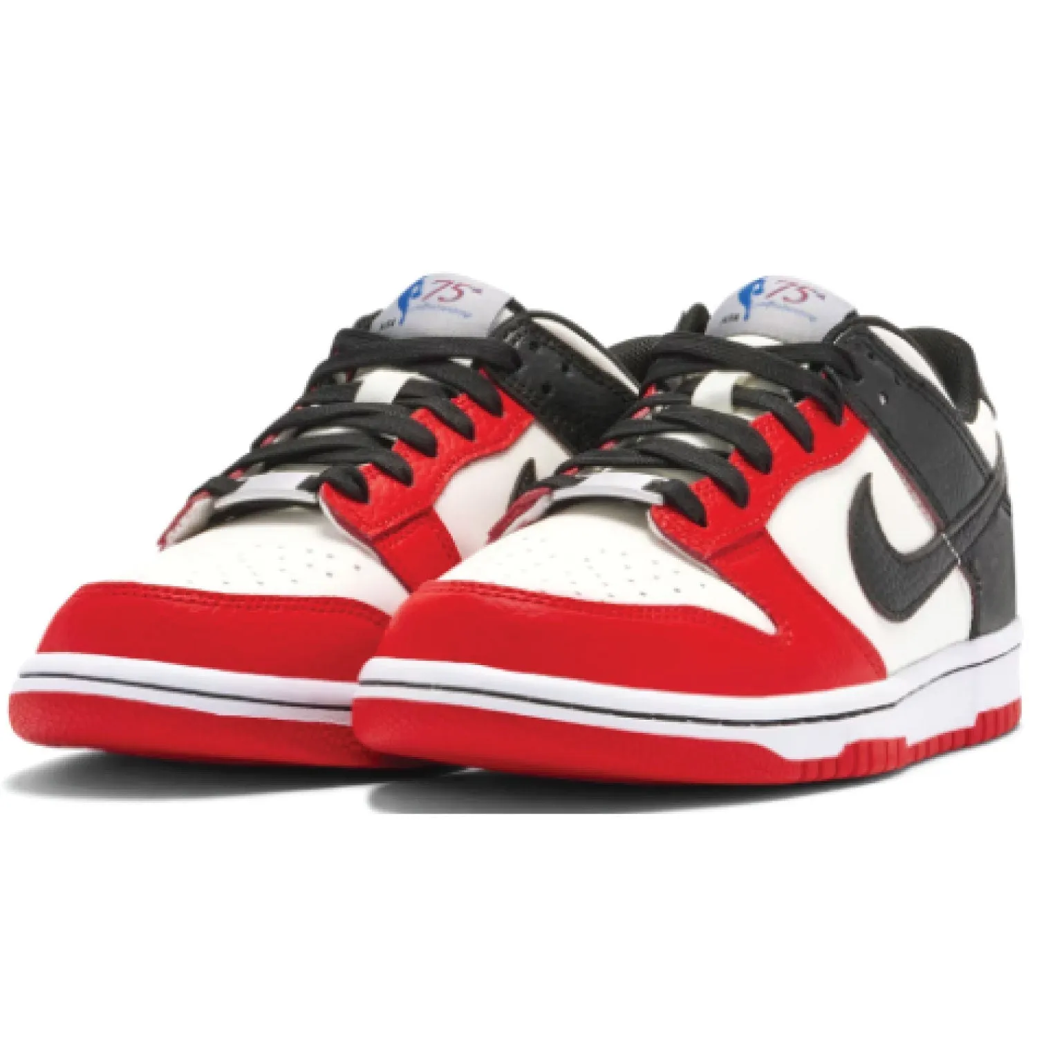 Dunk Low NBA EMB Chicago