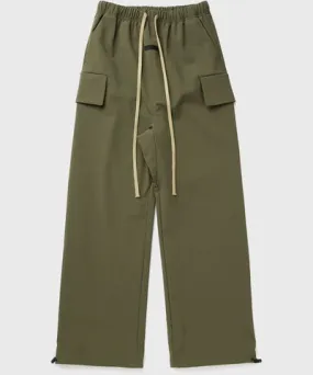 Fear of God Fear of god essentials bonded nylon field pant