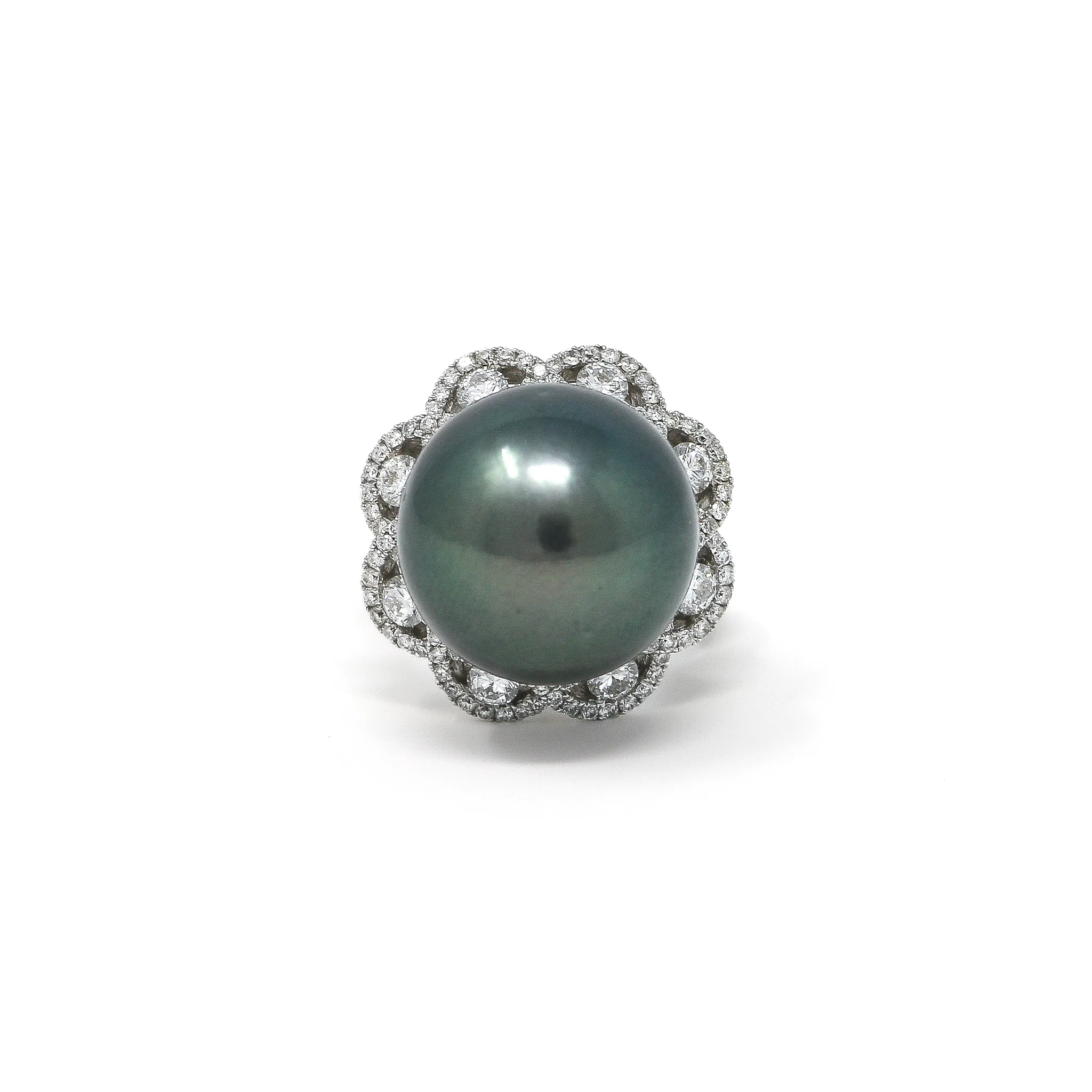 Flower Diamond Black Pearl Ring in White Gold