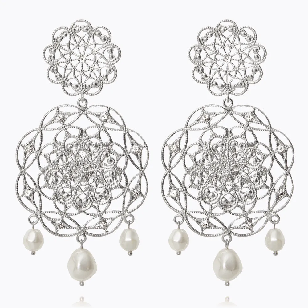 Gardenia Pearl Earrings - Pearl