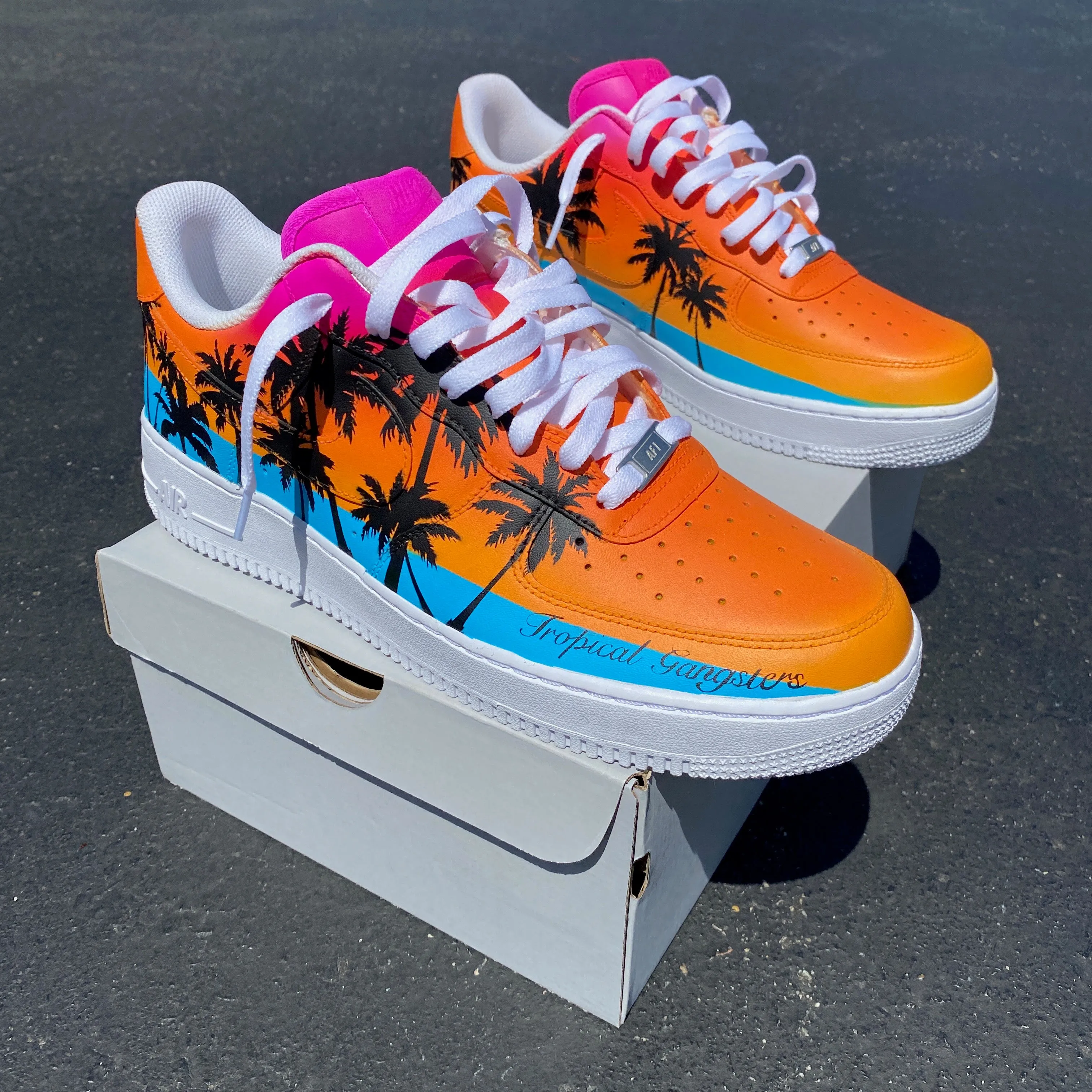 Hand painted tropical palm Nike Air Force 1 Low - white.