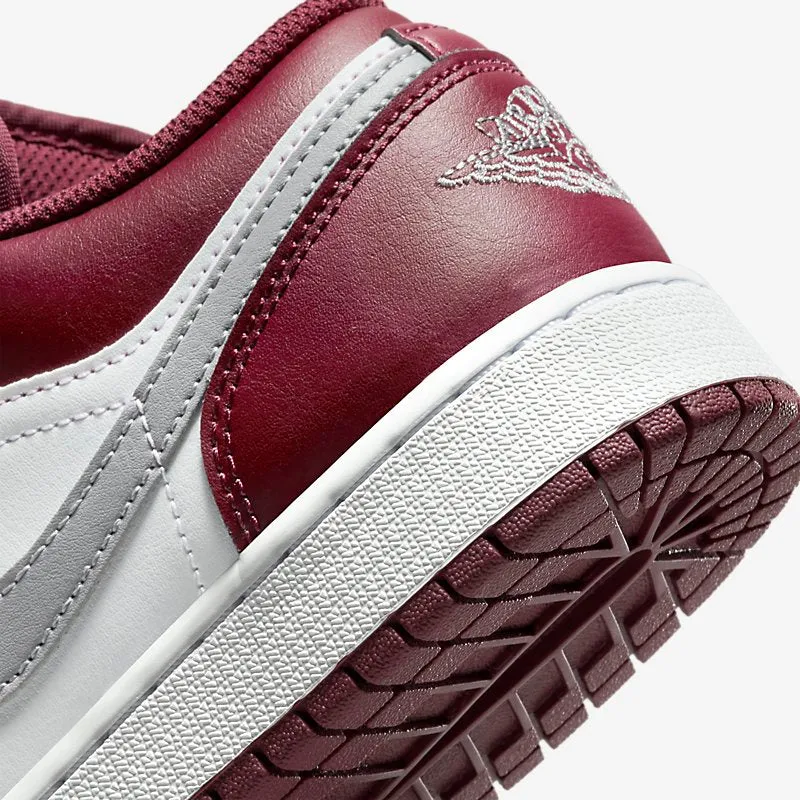 Jordan 1 Low Bordeaux GS sneakers