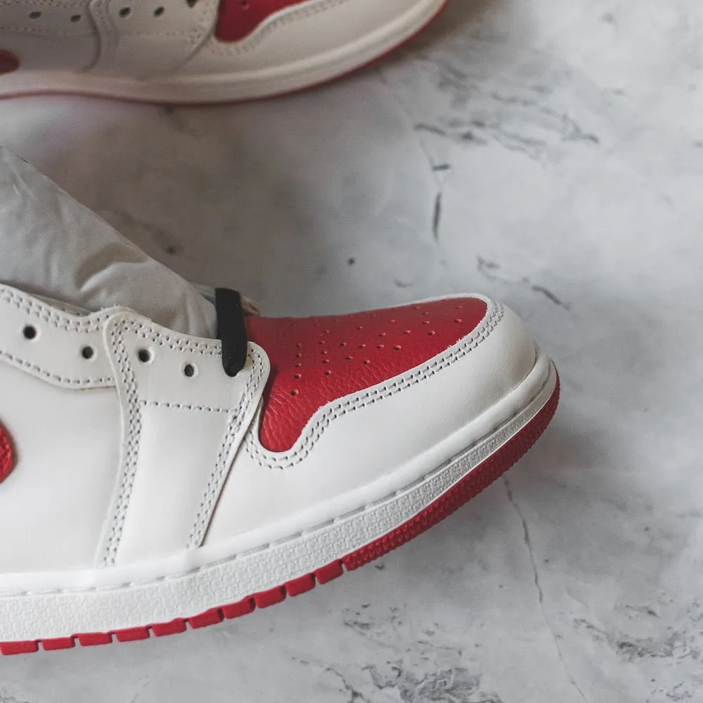 Jordan 1 Retro High OG Heritage - Google SEO friendly result: Nike Air Jordan 1 Retro High OG Heritage, featuring iconic design 