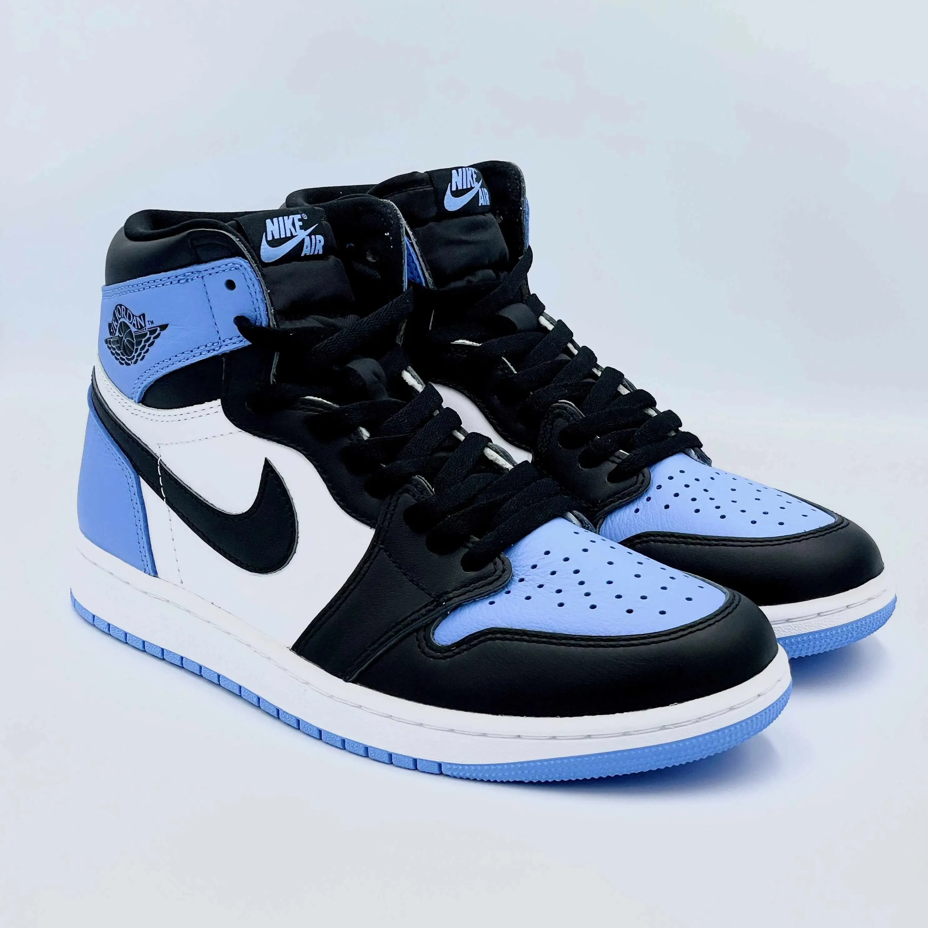 Jordan 1 Retro High OG UNC Toe for sale