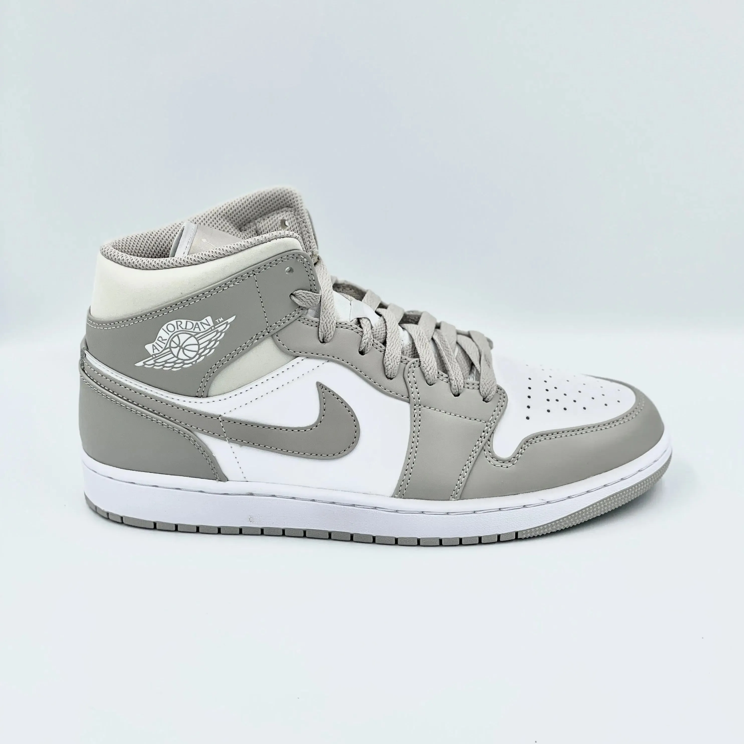 Linen Jordan 1 Mid