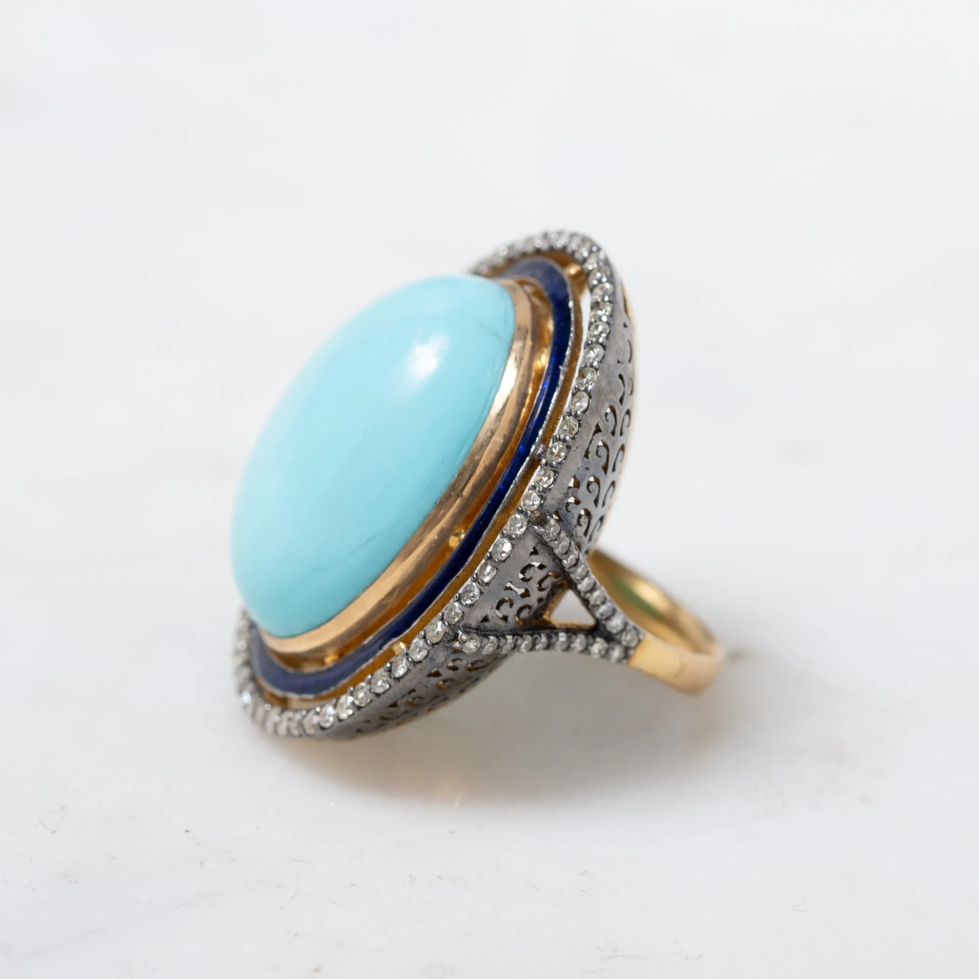 Looking to buy a Turquoise and Diamond Ring? Search no further - we've got just what you need!