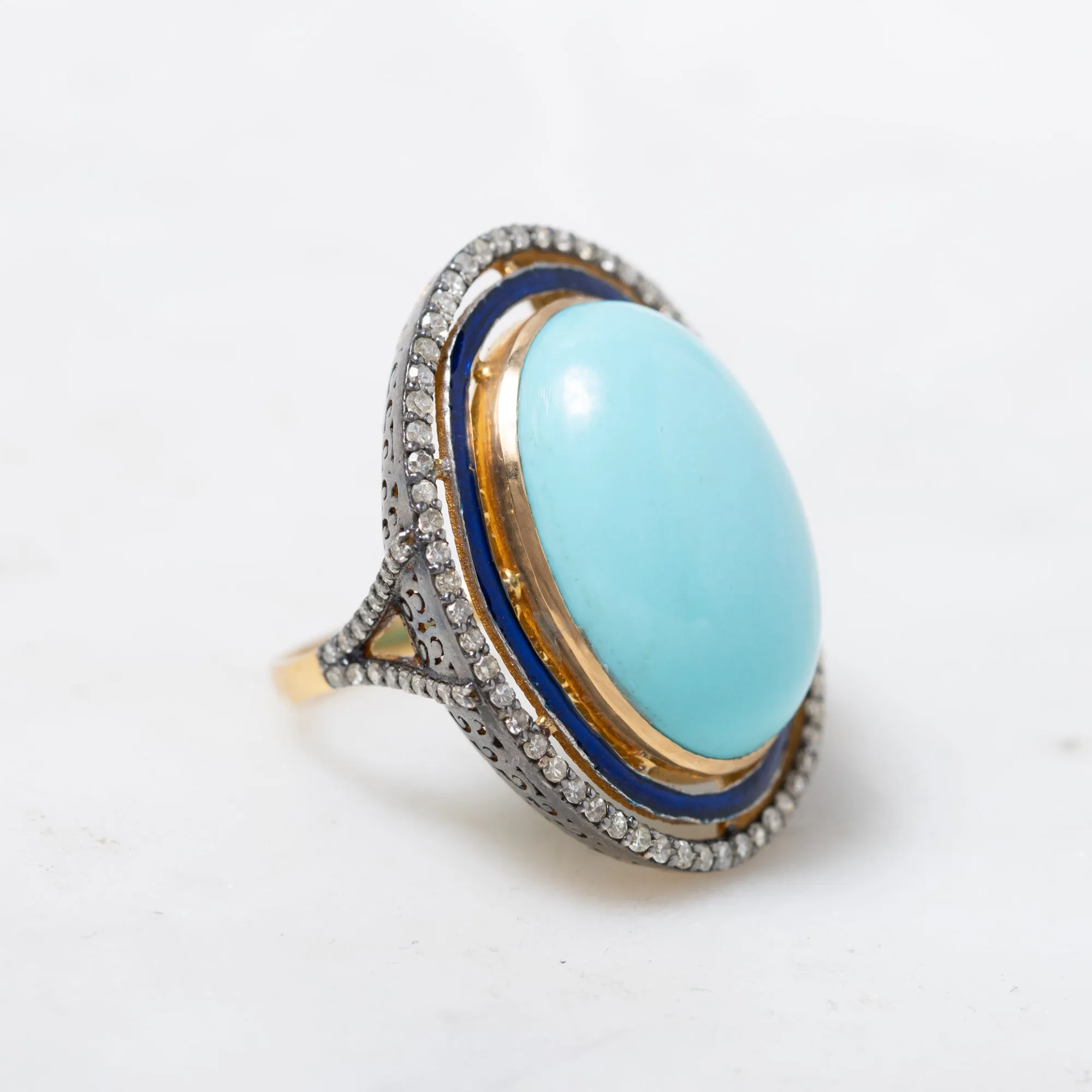 Looking to buy a Turquoise and Diamond Ring? Search no further - we've got just what you need!