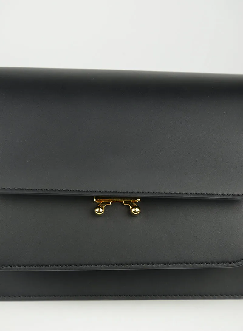 MARNI Borsa Trunk in pelle nera opaca