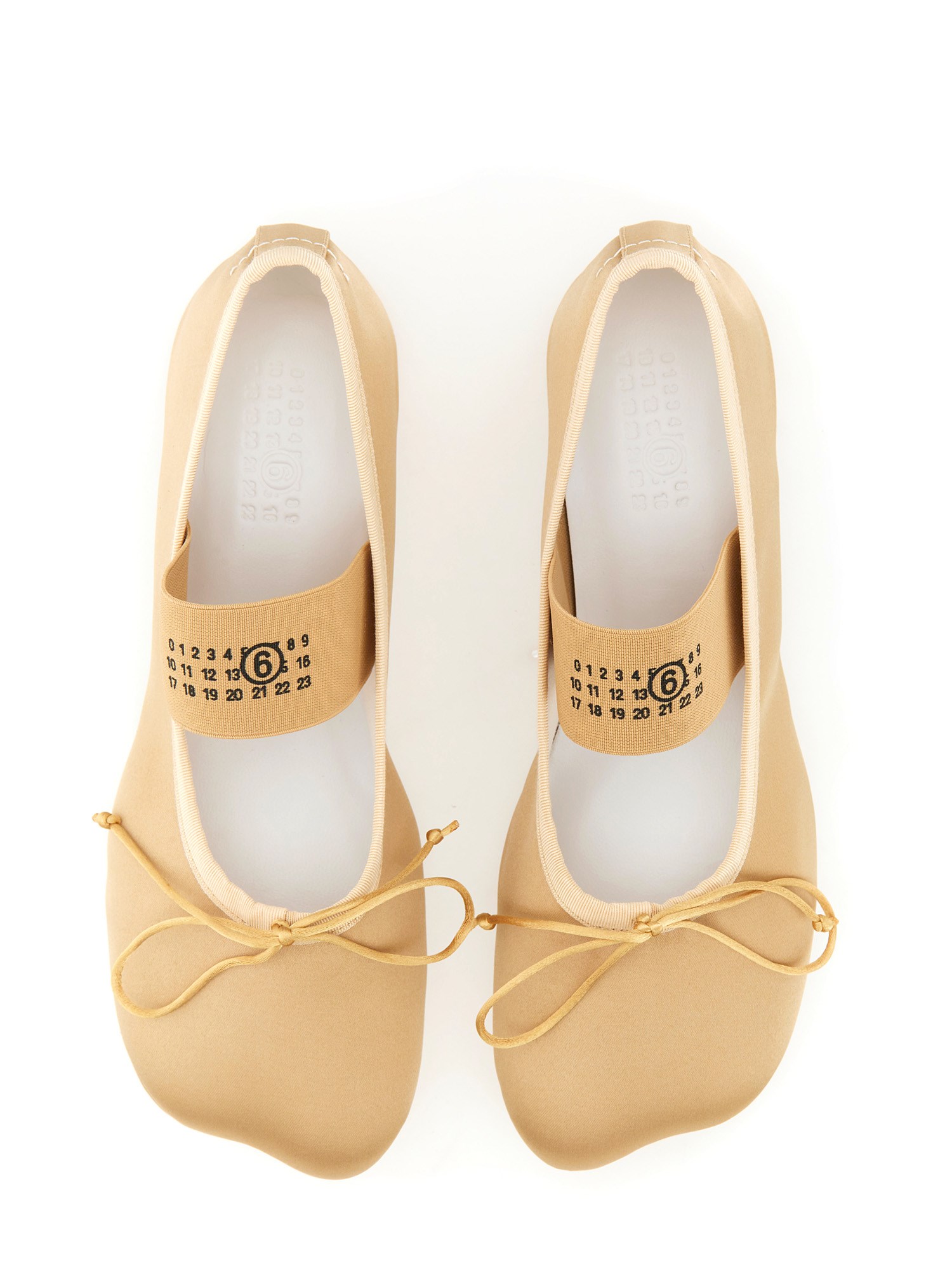 MM6 MAISON MARGIELA    BALLERINA WITH LOGO