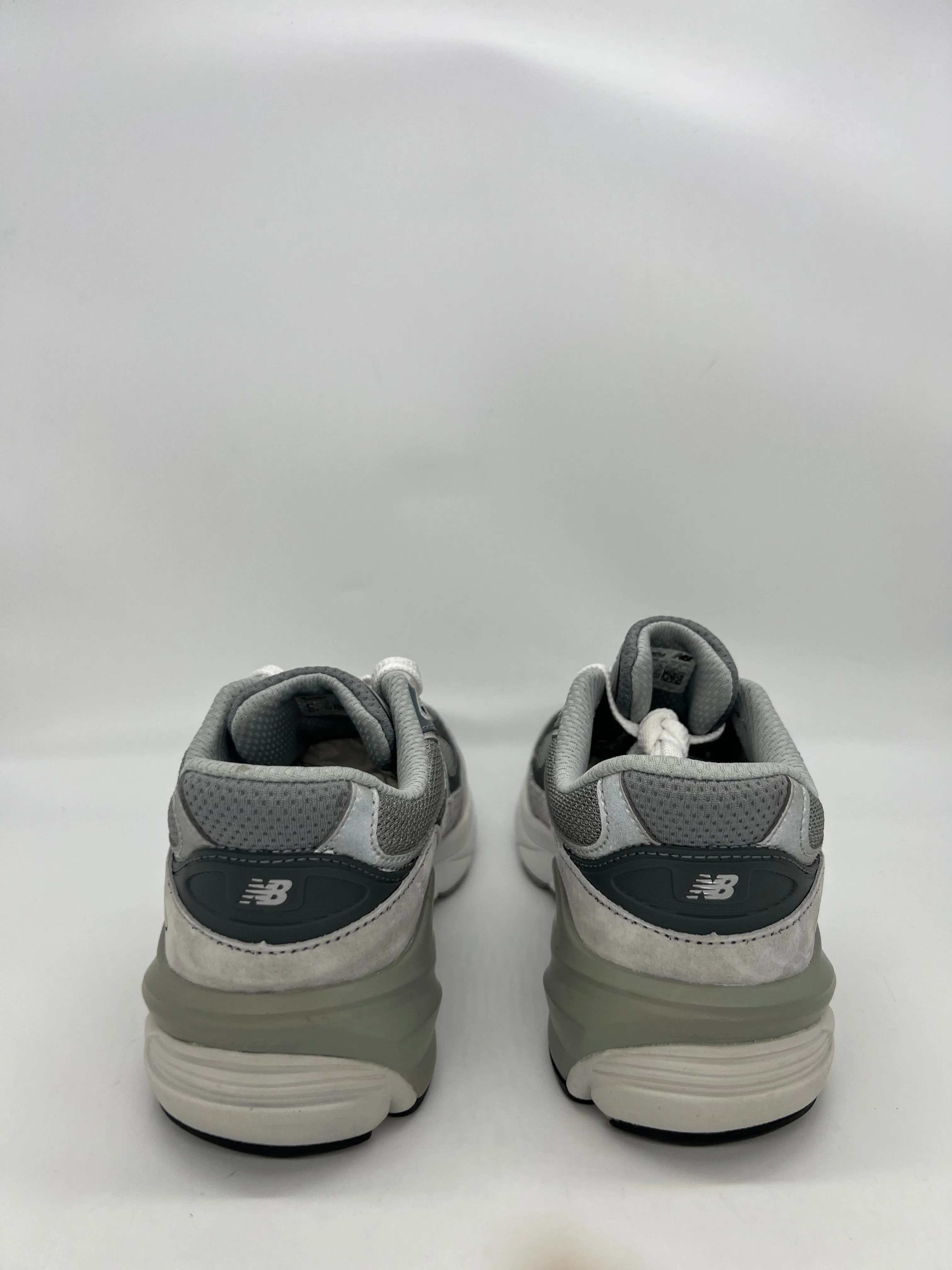 New Balance 990v6 Grey for Kids