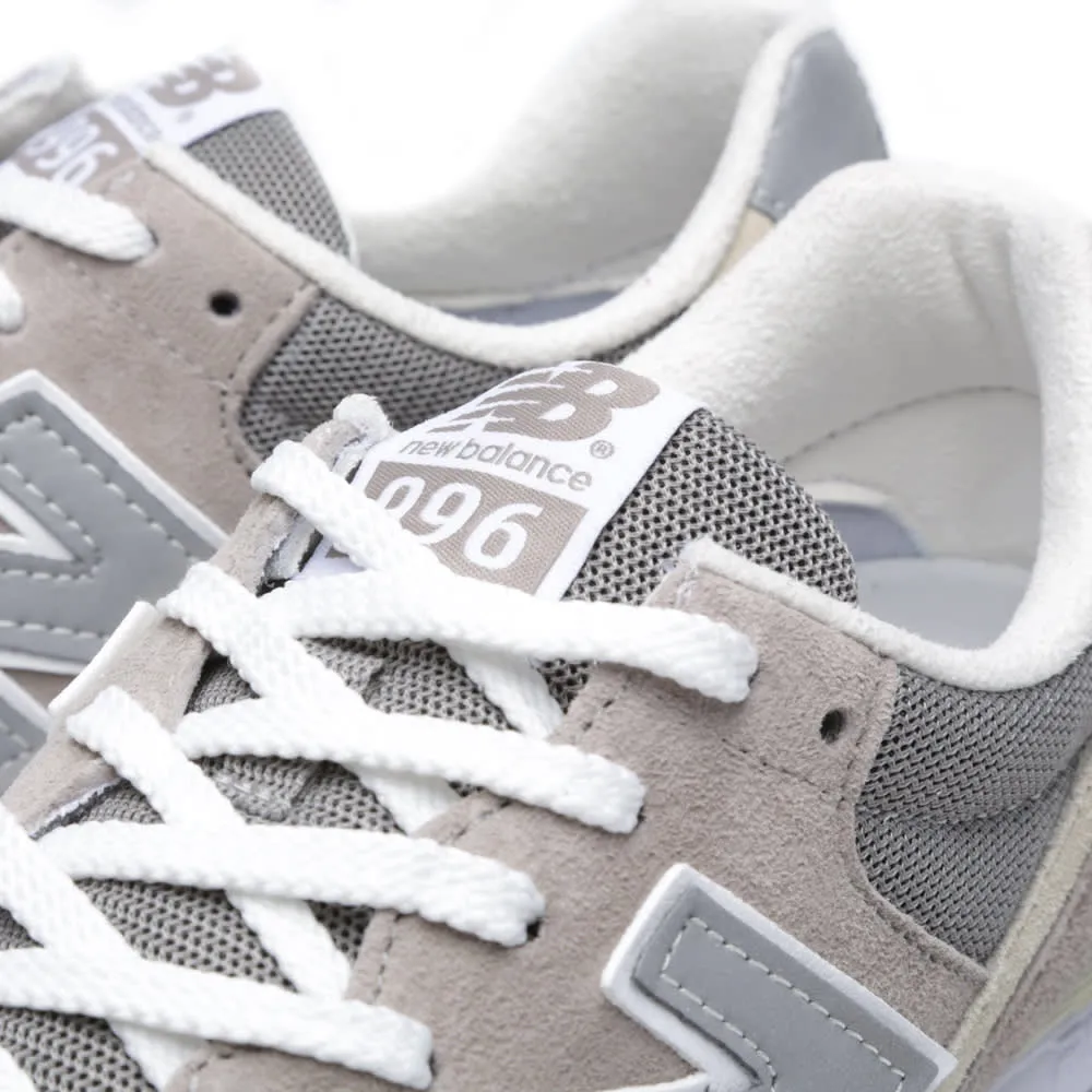 New Balance Grey MRL996AG