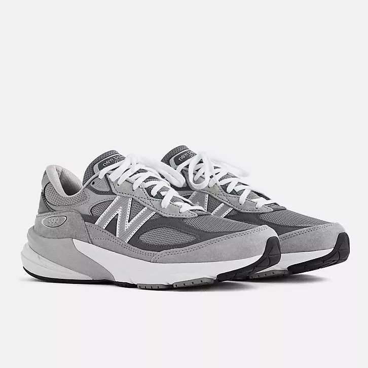 New Balance men's shoes 990v6 - Grey - Made in USA.