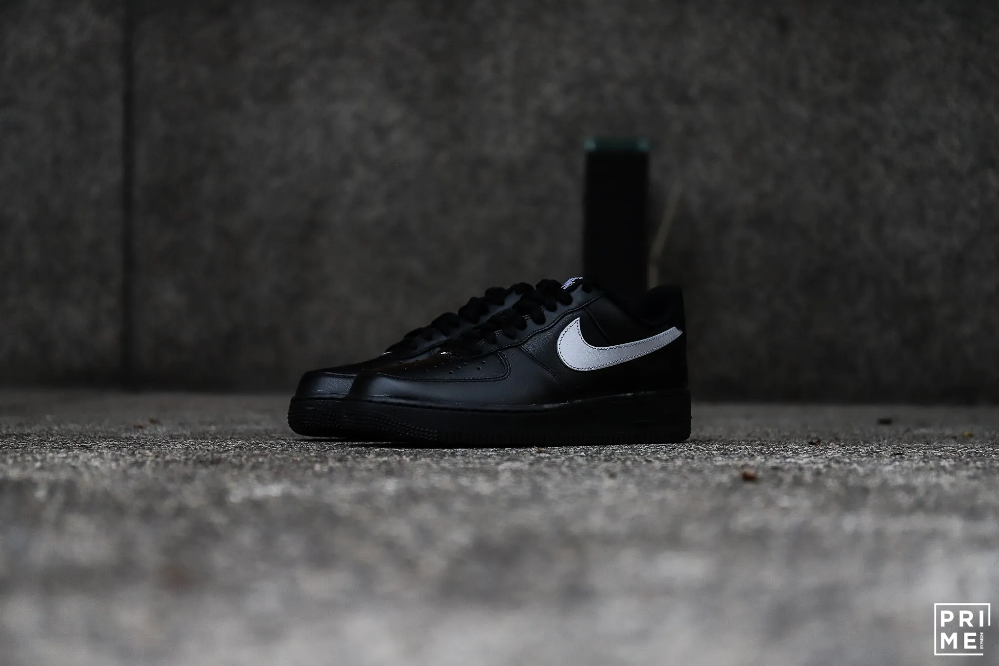 Nike Air Force 1 Black White FZ0627 010 online shopping