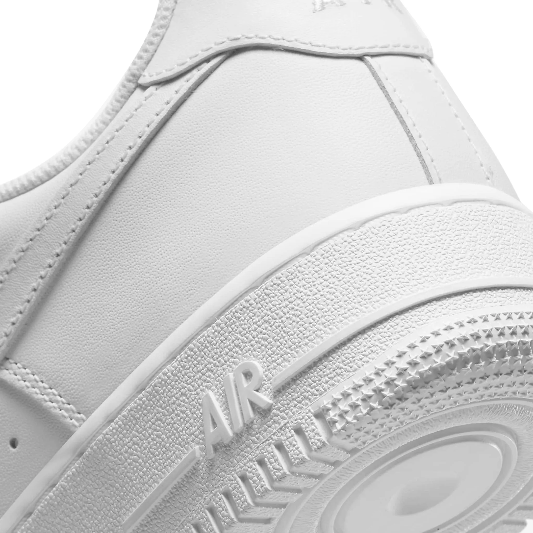 Nike Air Force 1 Low '07 White - Best Price & Top Quality. Shop Now!