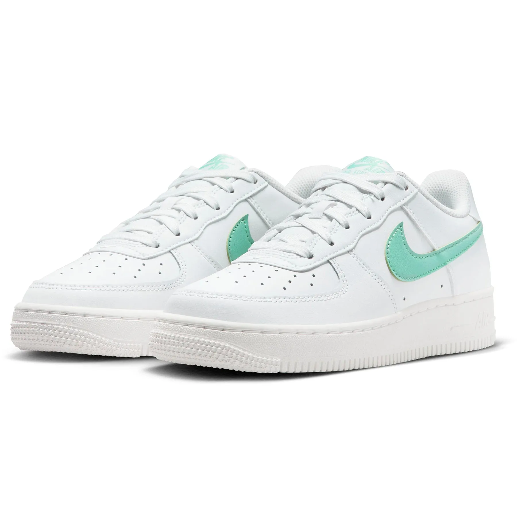 Nike Air Force 1 urban women's sneakers | DV7762-104