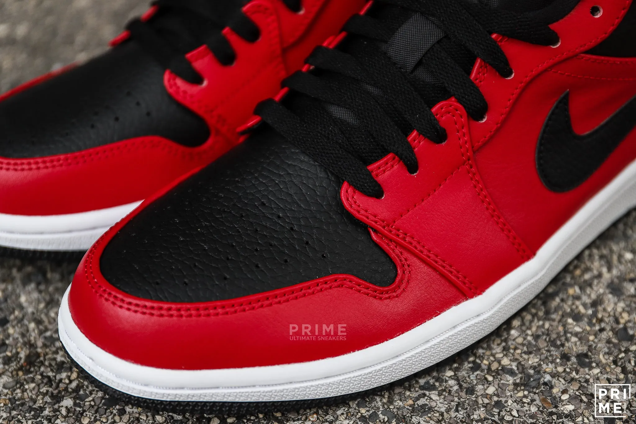 Nike Air Jordan 1 Gym Red Black Reverse 553558 605 for Sale