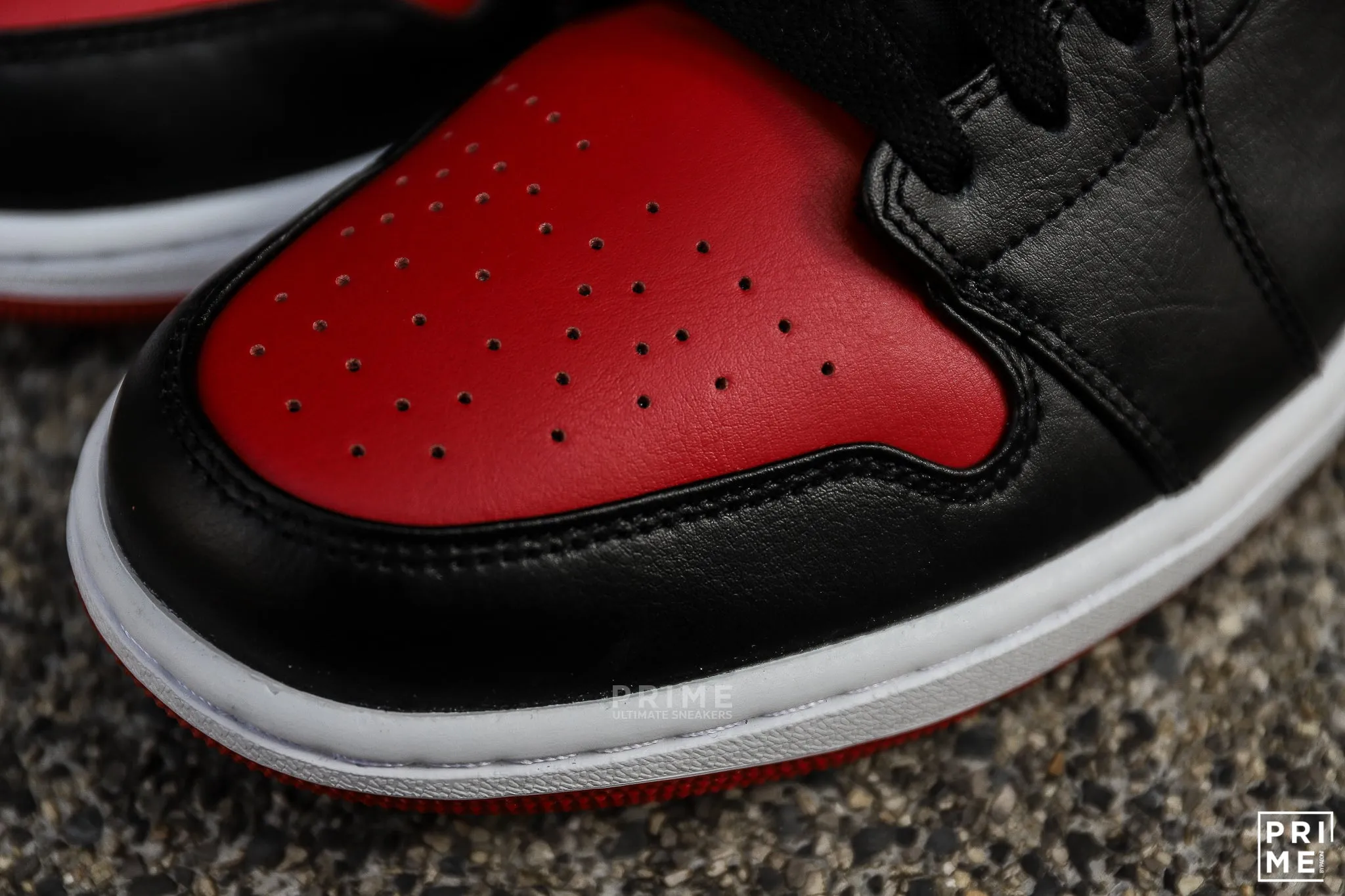 Nike Air Jordan 1 Low Alternate Bred Toe 553558 066 for sale