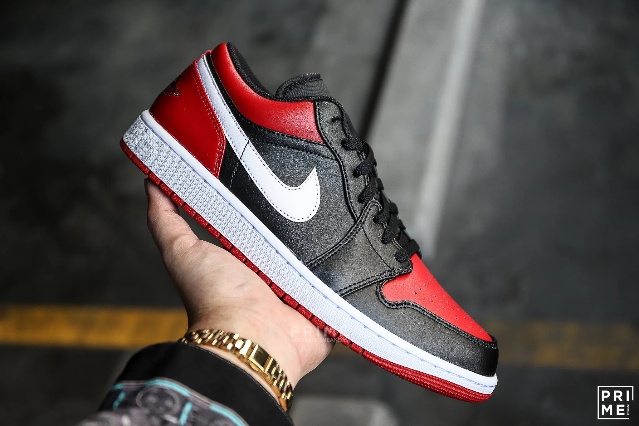 Nike Air Jordan 1 Low Alternate Bred Toe 553558 066 for sale