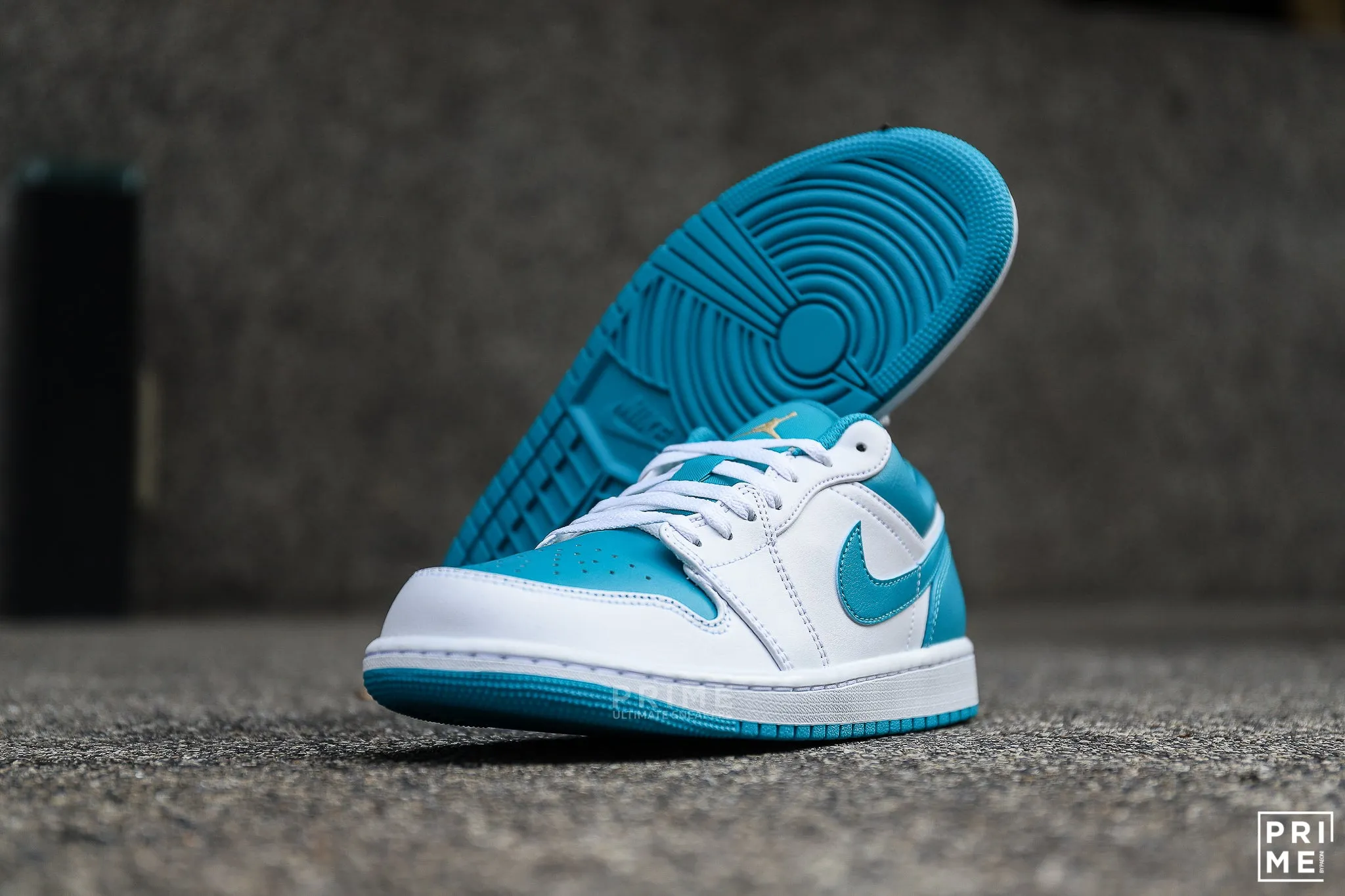 Nike Air Jordan 1 Low Aquatone shoes - Product code 553558 174