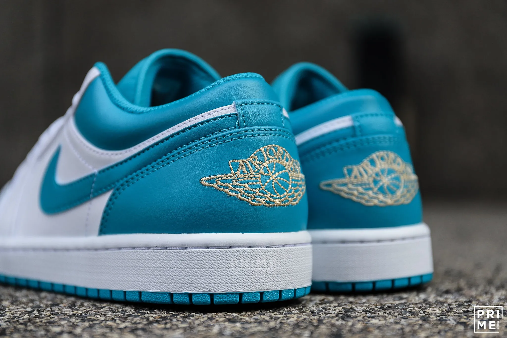 Nike Air Jordan 1 Low Aquatone shoes - Product code 553558 174