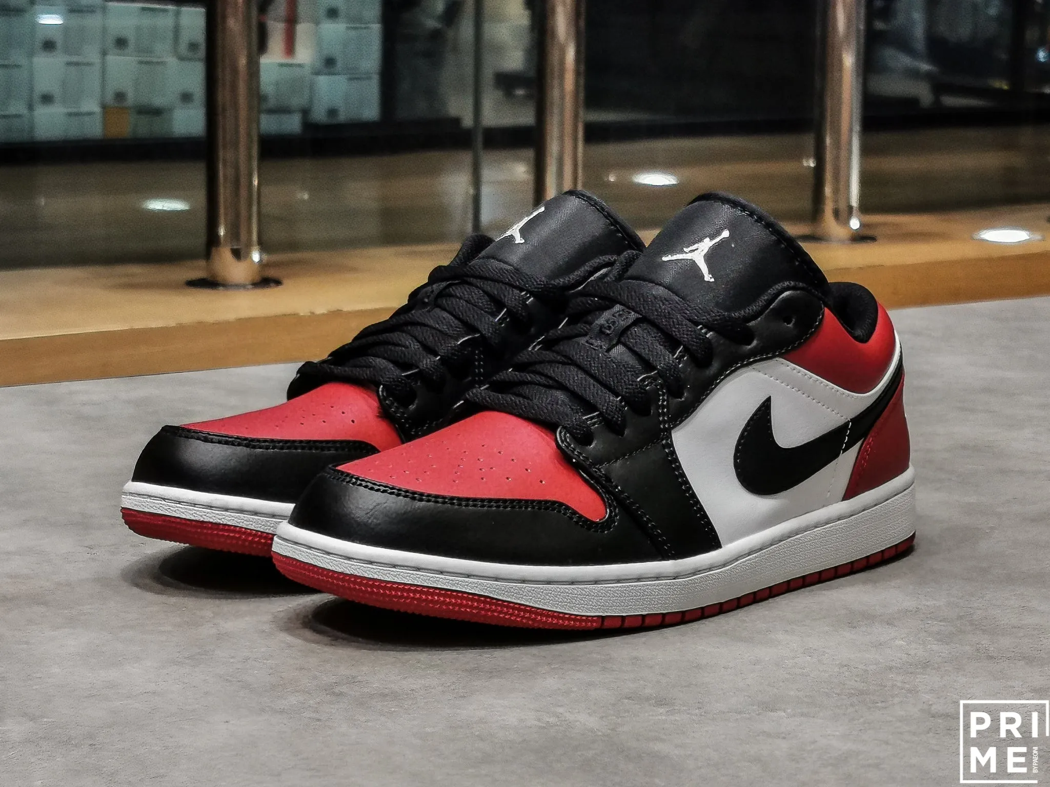 Nike Air Jordan 1 Low Bred Toe 553558 612 release date