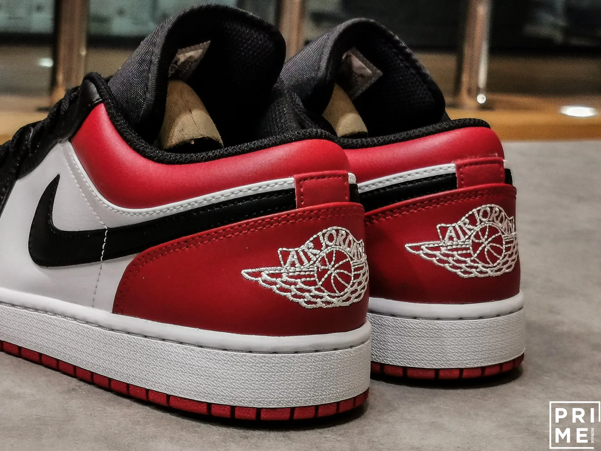 Nike Air Jordan 1 Low Bred Toe 553558 612 release date