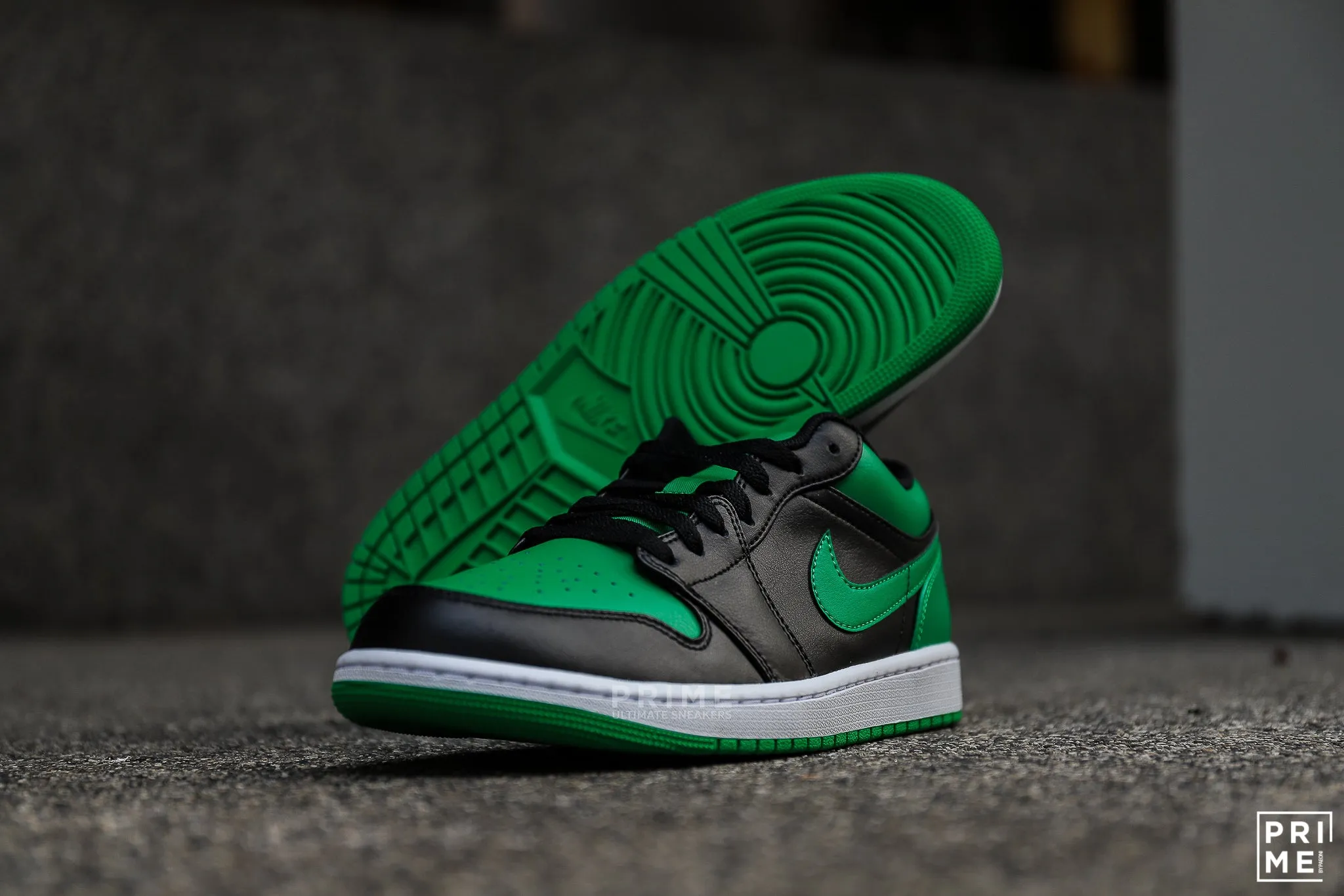 Nike Air Jordan 1 Low Lucky Green - 553558 065