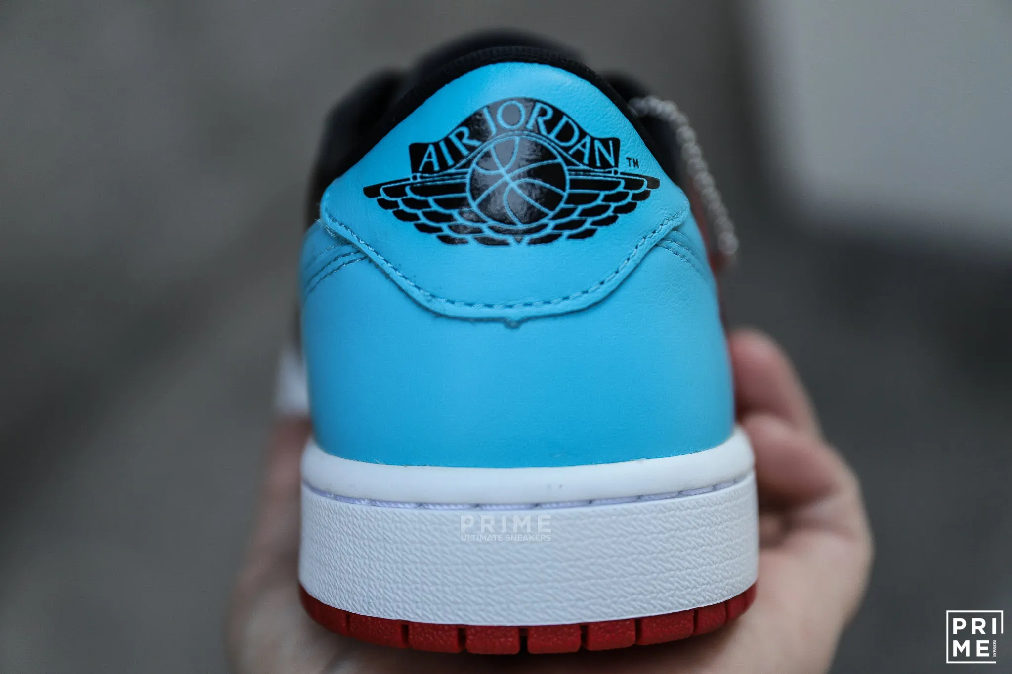 Nike Air Jordan 1 Low W OG UNC to Chicago CZ0775 046 - Google SEO result.