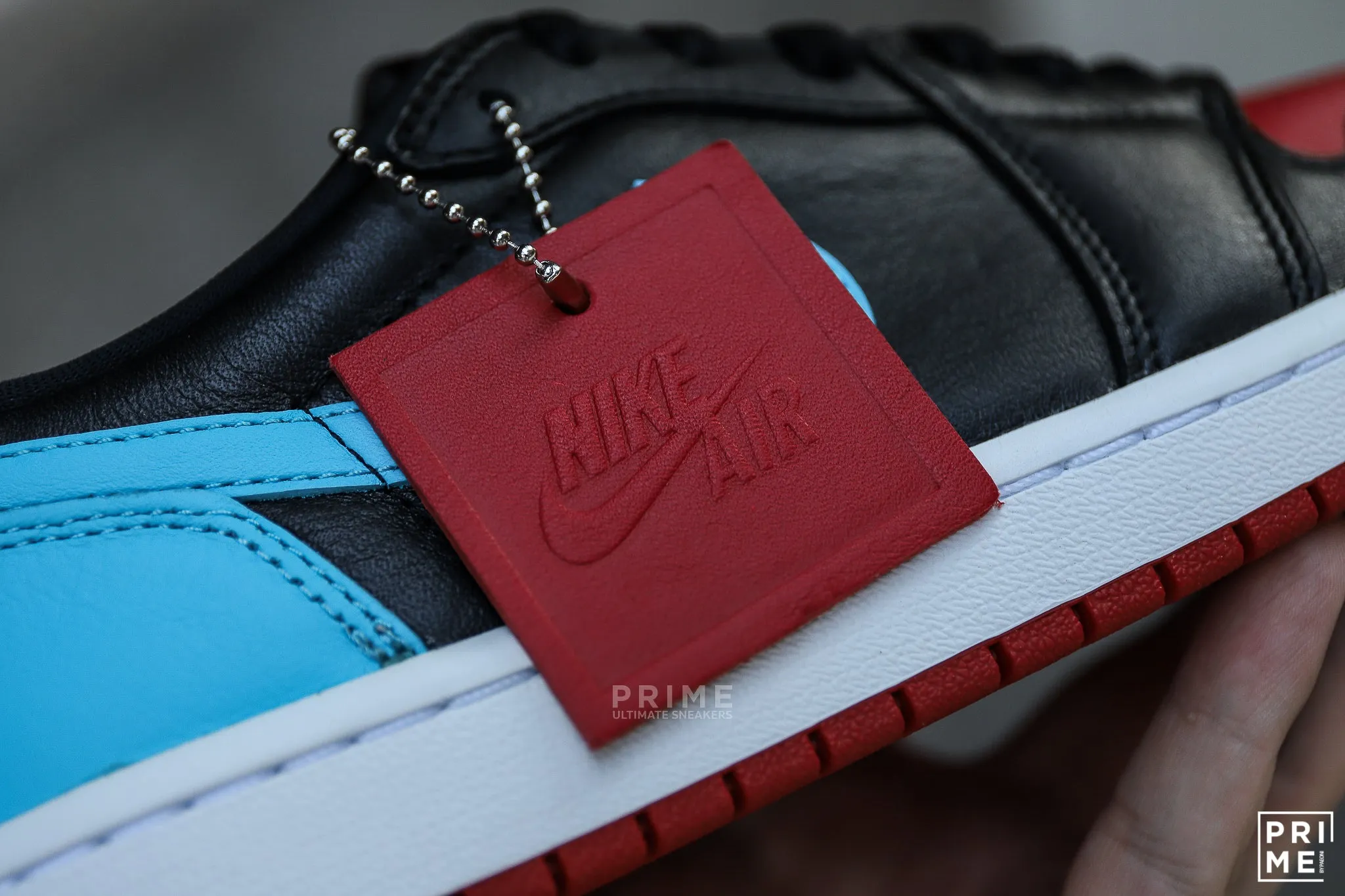 Nike Air Jordan 1 Low W OG UNC to Chicago CZ0775 046 - Google SEO result.