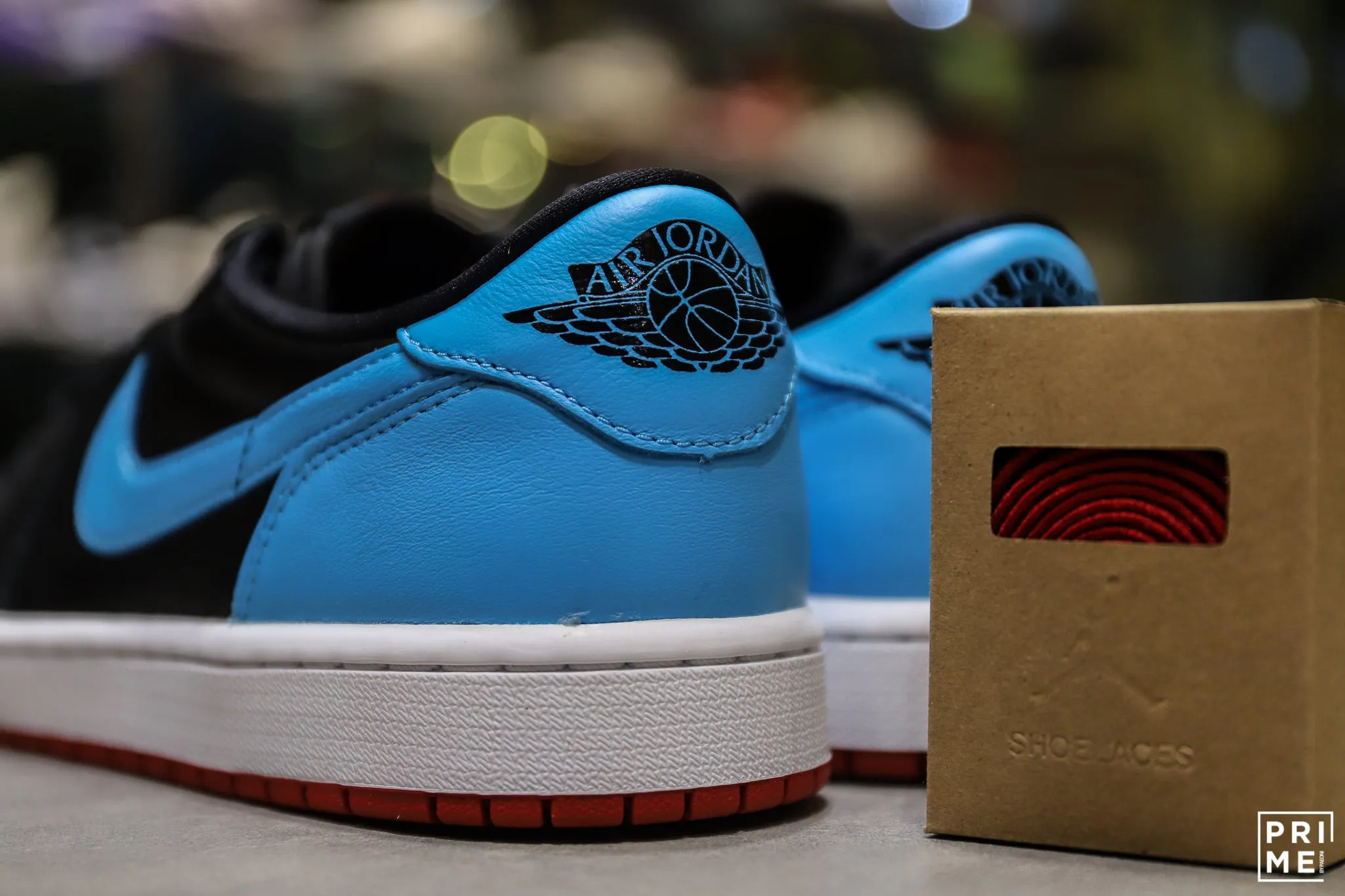 Nike Air Jordan 1 Low W OG UNC to Chicago CZ0775 046 - Google SEO result.