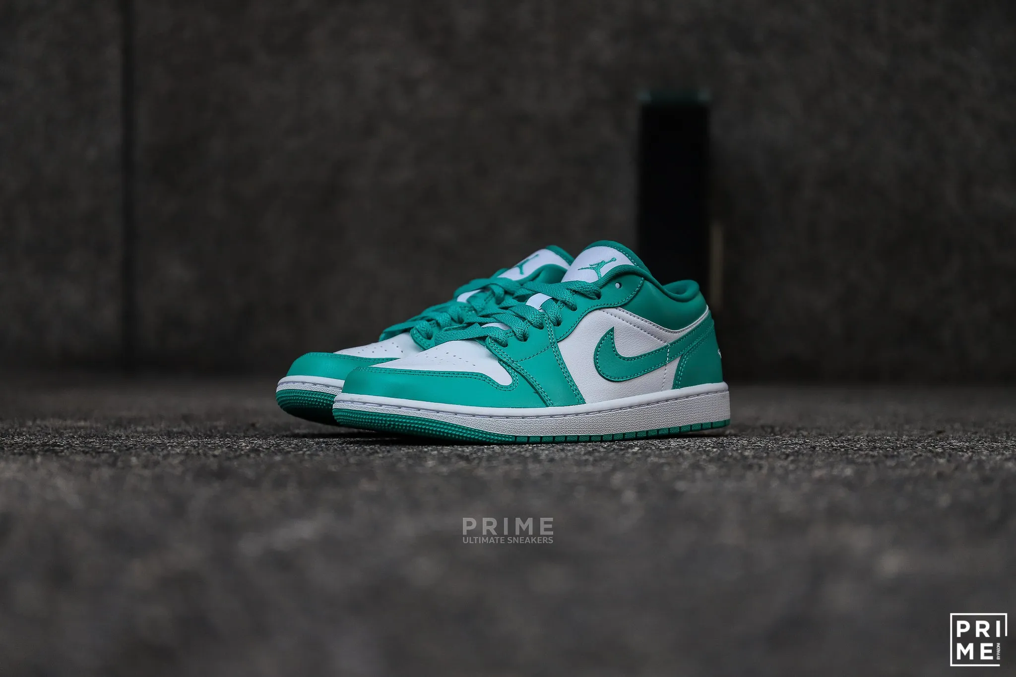 Nike Air Jordan 1 Low White Emerald DC0744 132