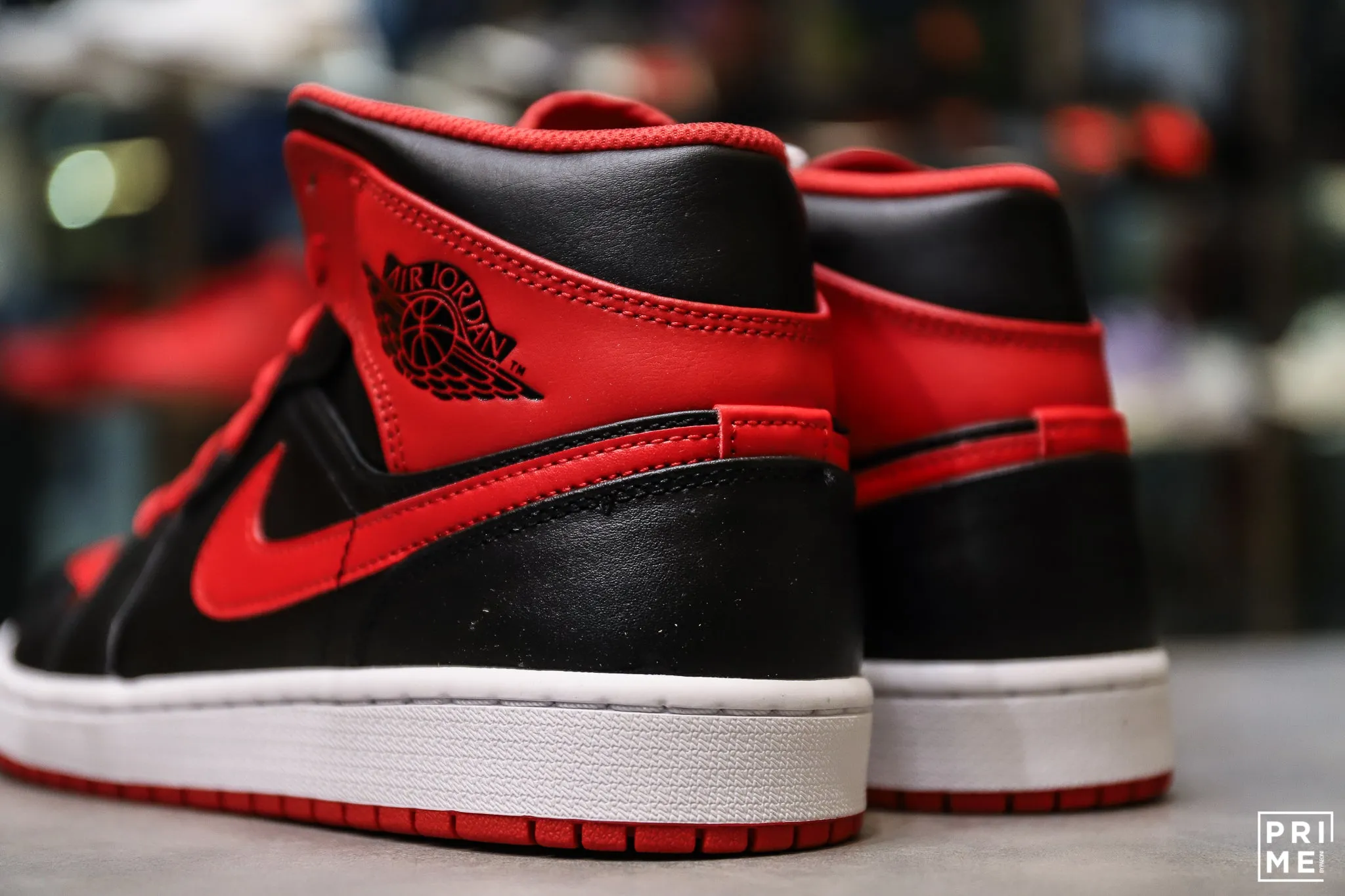 Nike Air Jordan 1 MID Alternative bred DQ8426 060