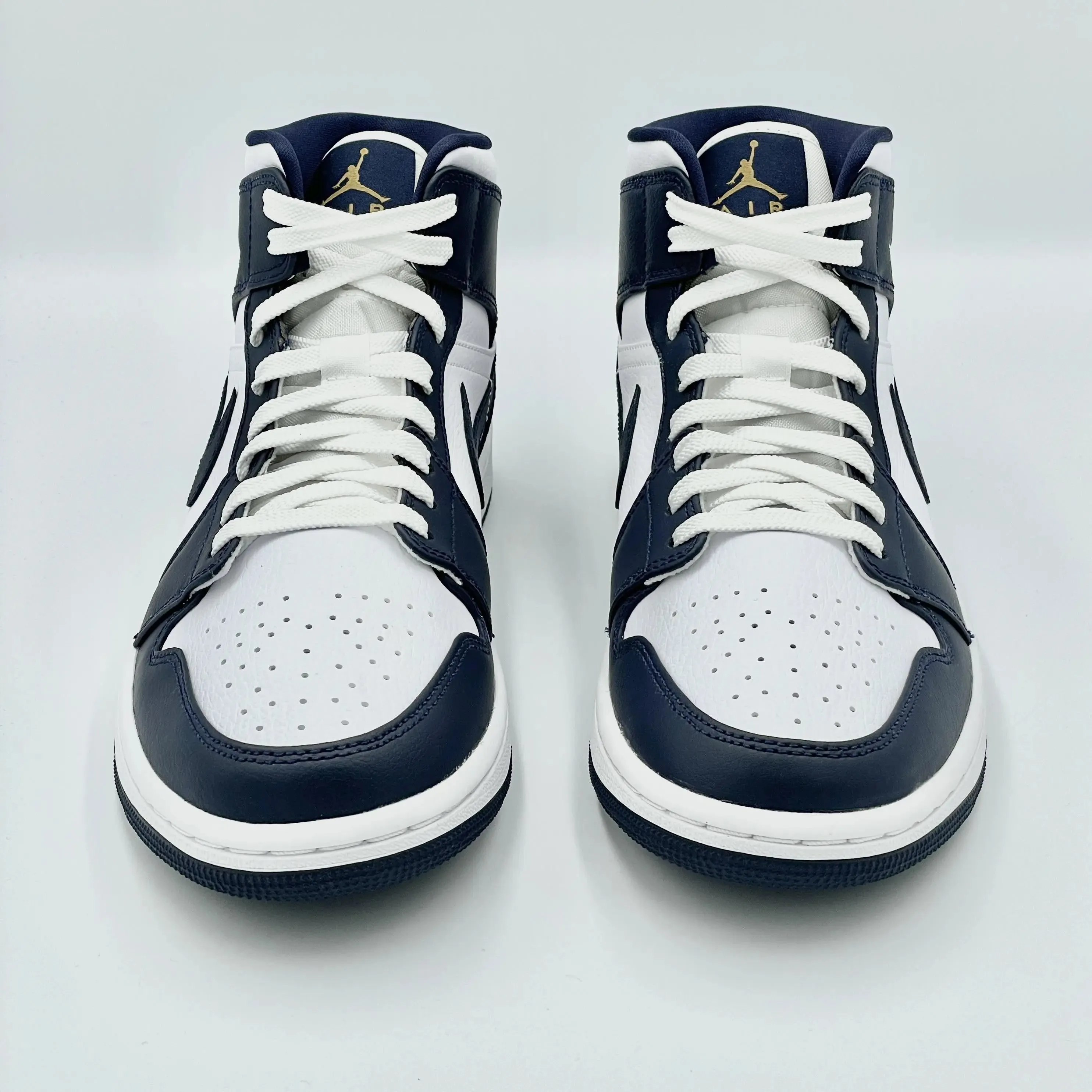 Nike Air Jordan 1 Mid White Obsidian